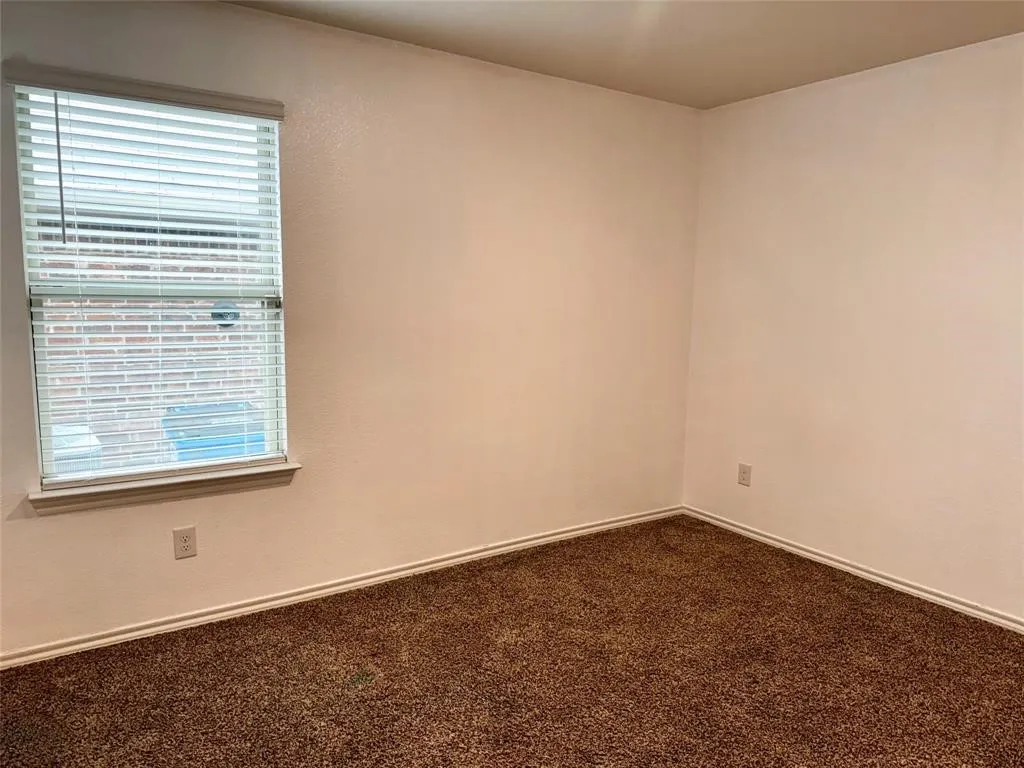 Single Family Residence For Rent in Kaufman County , 4325 Pyramid Drive, Forney, Texas 75126, 3 Bedroom, 2 Bathroom, 2 Garage spaces, 1,450 Sqft, built in 2020, mls#21300701, Real Estate Agent in Forney, Homes For Rent in Kaufman county, Homes For Rent in Forney, Realtor in Forney Texas, Real Estate Brokerage Independent Realty Texas, Luminita Cordes Realtor