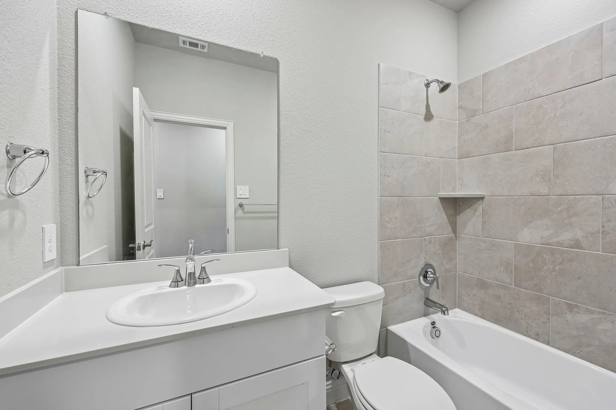 Photo is not of the actual home, but is an inspirational photo of builder’s model home and may depict options, furnishings, and/or decorator features that are not included.