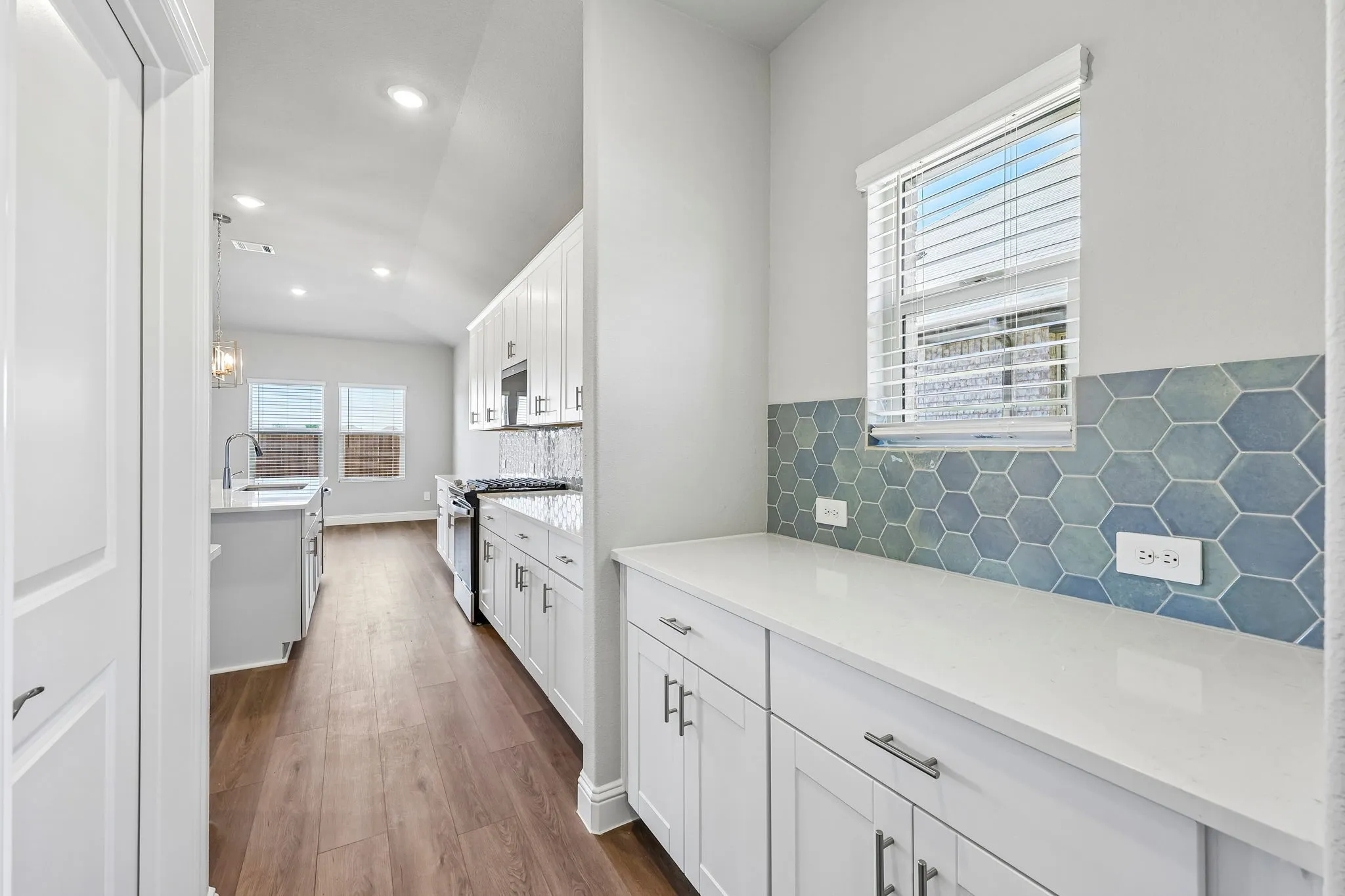 Photo is not of the actual home, but is an inspirational photo of builder’s model home and may depict options, furnishings, and/or decorator features that are not included.