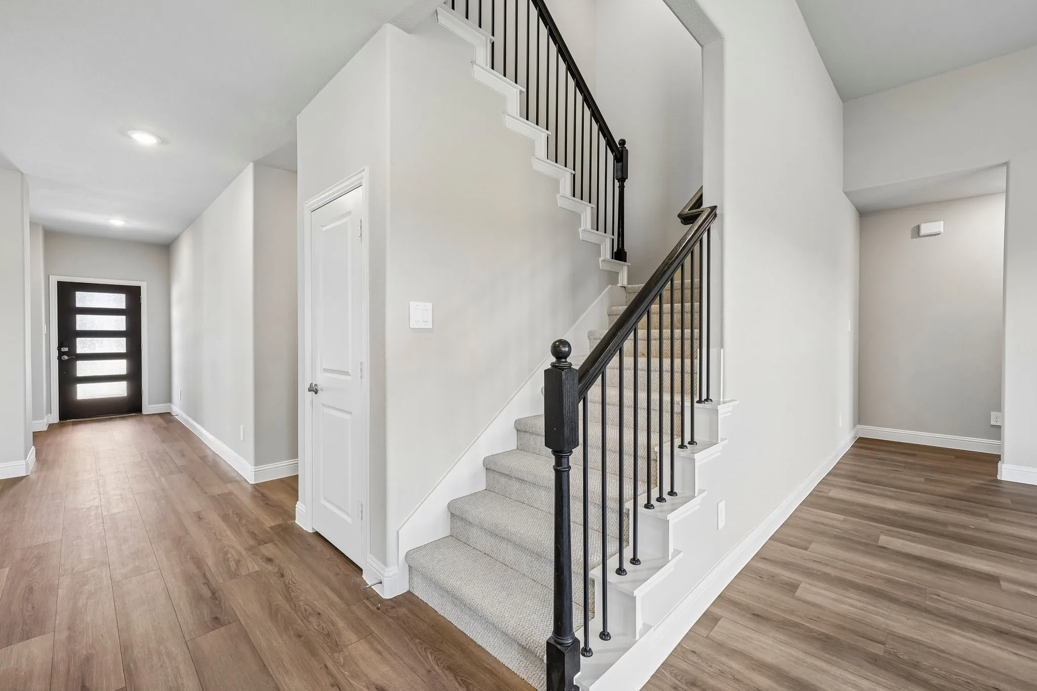 Photo is not of the actual home, but is an inspirational photo of builder’s model home and may depict options, furnishings, and/or decorator features that are not included.