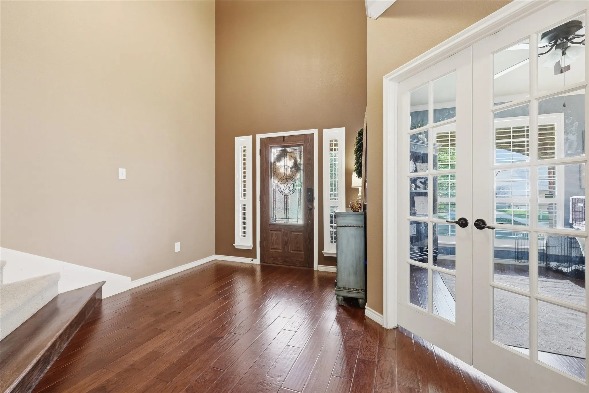 Single Family Residence For Sale in Collin County , 10512 Flat Creek Trail, Mc Kinney, Texas 75072, 5 Bedroom, 4 Bathroom, 2 Garage spaces, 3,745 Sqft, built in 2011, mls#21313027, Real Estate Agent in Mc Kinney, Homes For Sale in Collin county, Homes For Sale in Mc Kinney, Realtor in Mc Kinney Texas, Real Estate Brokerage Independent Realty Texas, Luminita Cordes Realtor