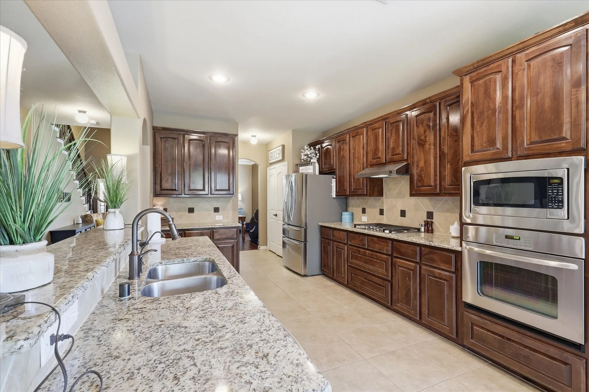 Single Family Residence For Sale in Collin County , 10512 Flat Creek Trail, Mc Kinney, Texas 75072, 5 Bedroom, 4 Bathroom, 2 Garage spaces, 3,745 Sqft, built in 2011, mls#21313027, Real Estate Agent in Mc Kinney, Homes For Sale in Collin county, Homes For Sale in Mc Kinney, Realtor in Mc Kinney Texas, Real Estate Brokerage Independent Realty Texas, Luminita Cordes Realtor