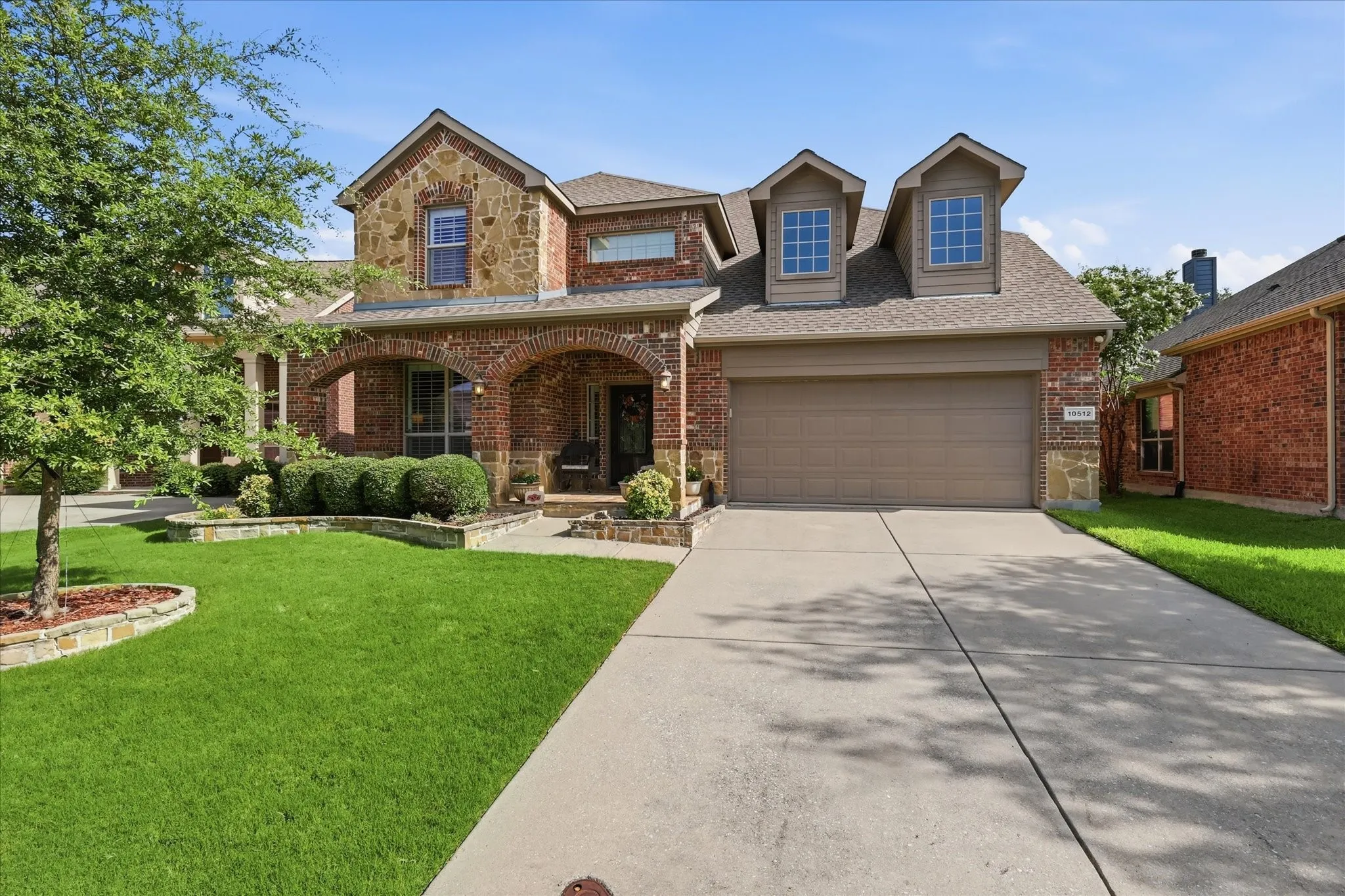 Single Family Residence For Sale in Collin County , 10512 Flat Creek Trail, Mc Kinney, Texas 75072, 5 Bedroom, 4 Bathroom, 2 Garage spaces, 3,745 Sqft, built in 2011, mls#21313027, Real Estate Agent in Mc Kinney, Homes For Sale in Collin county, Homes For Sale in Mc Kinney, Realtor in Mc Kinney Texas, Real Estate Brokerage Independent Realty Texas, Luminita Cordes Realtor