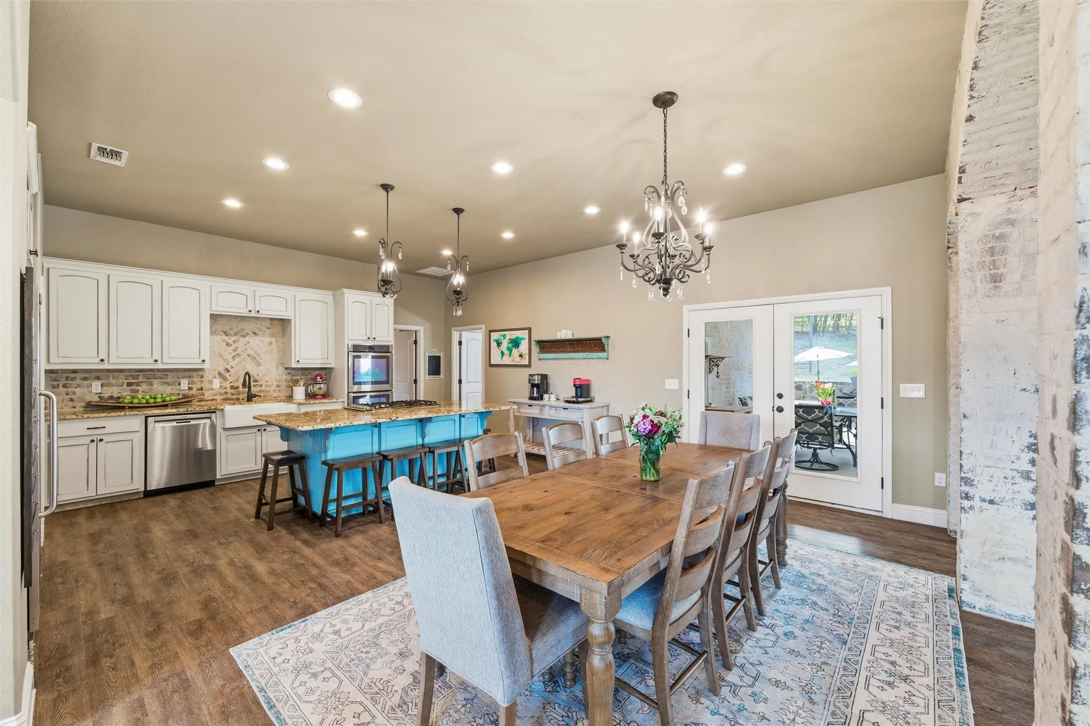 Single Family Residence For Sale in Parker County , 128 E Remuda Court, Fort Worth, Texas 76108, 4 Bedroom, 3 Bathroom, 2 Garage spaces, 2,613 Sqft, built in 2015, mls#21319936, Real Estate Agent in Fort Worth, Homes For Sale in Parker county, Homes For Sale in Fort Worth, Realtor in Fort Worth Texas, Real Estate Brokerage Independent Realty Texas, Luminita Cordes Realtor