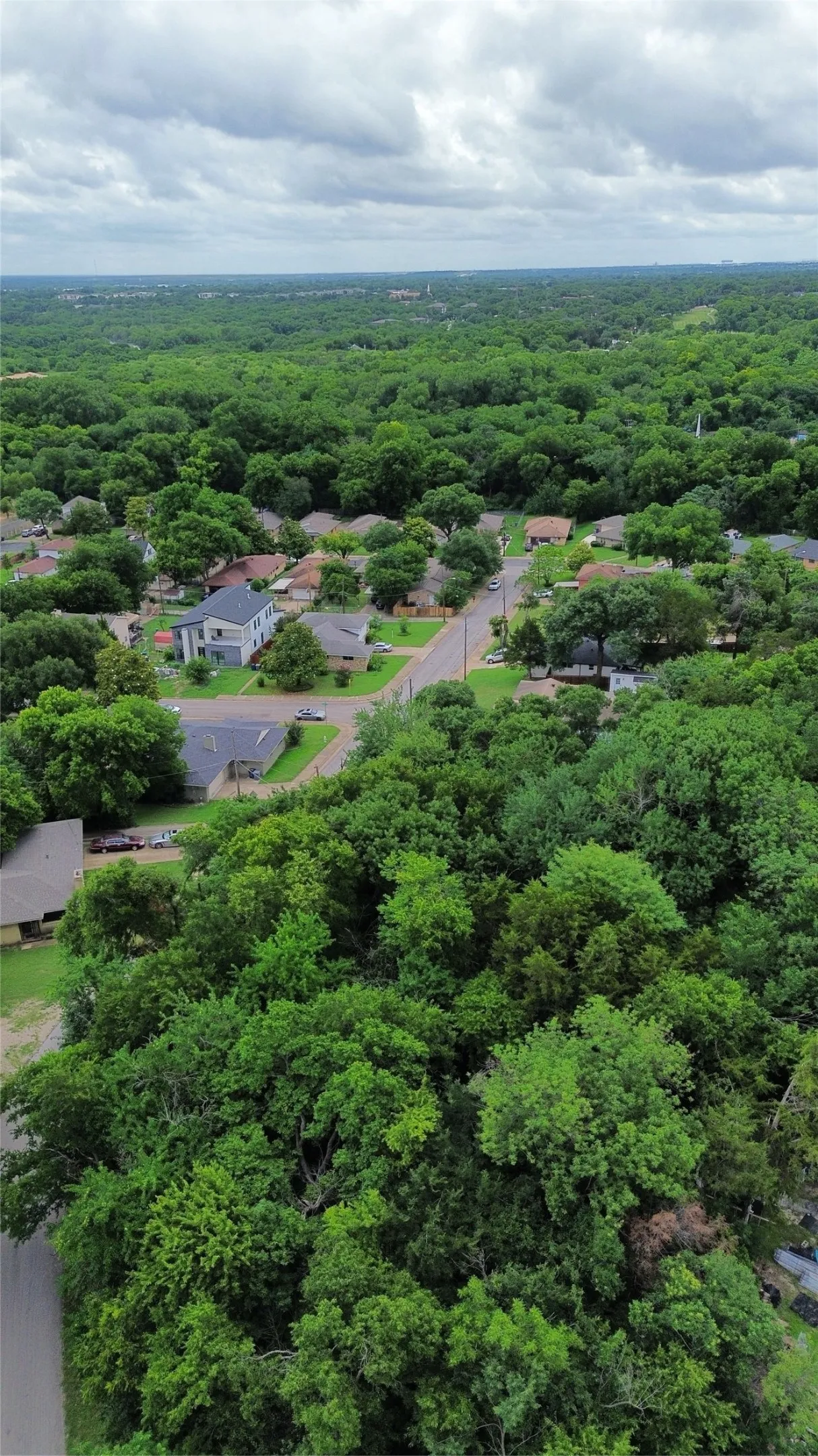 Unimproved Land For Sale in Dallas County , 1403 Day Boulevard, Dallas, Texas 75203, 0, 0, Garage spaces, 0 Sqft, built in 0, mls#21317473, Real Estate Agent in Dallas, Homes For Sale in Dallas county, Homes For Sale in Dallas, Realtor in Dallas Texas, Real Estate Brokerage Independent Realty Texas, Luminita Cordes Realtor
