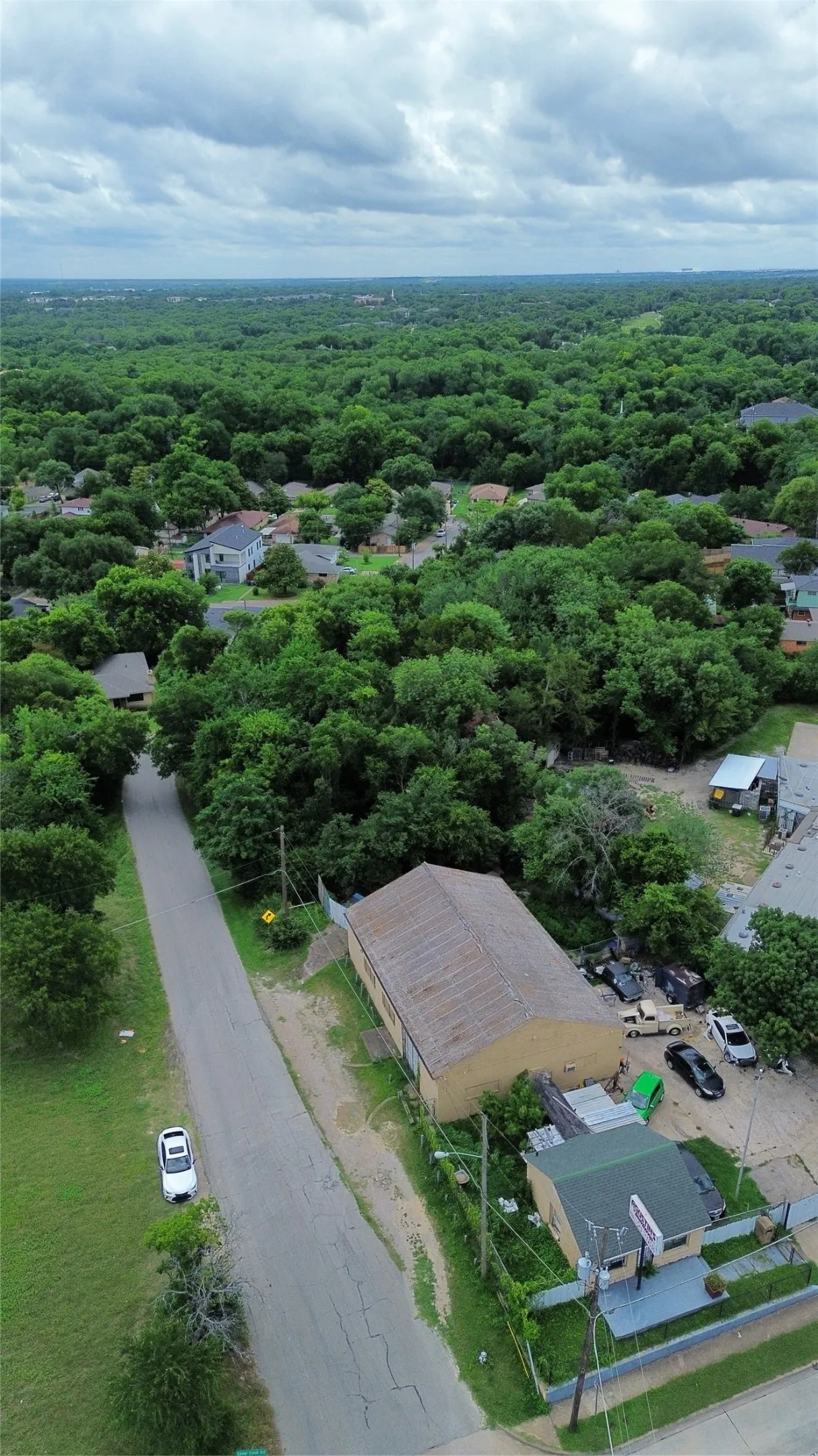 Unimproved Land For Sale in Dallas County , 1403 Day Boulevard, Dallas, Texas 75203, 0, 0, Garage spaces, 0 Sqft, built in 0, mls#21317473, Real Estate Agent in Dallas, Homes For Sale in Dallas county, Homes For Sale in Dallas, Realtor in Dallas Texas, Real Estate Brokerage Independent Realty Texas, Luminita Cordes Realtor