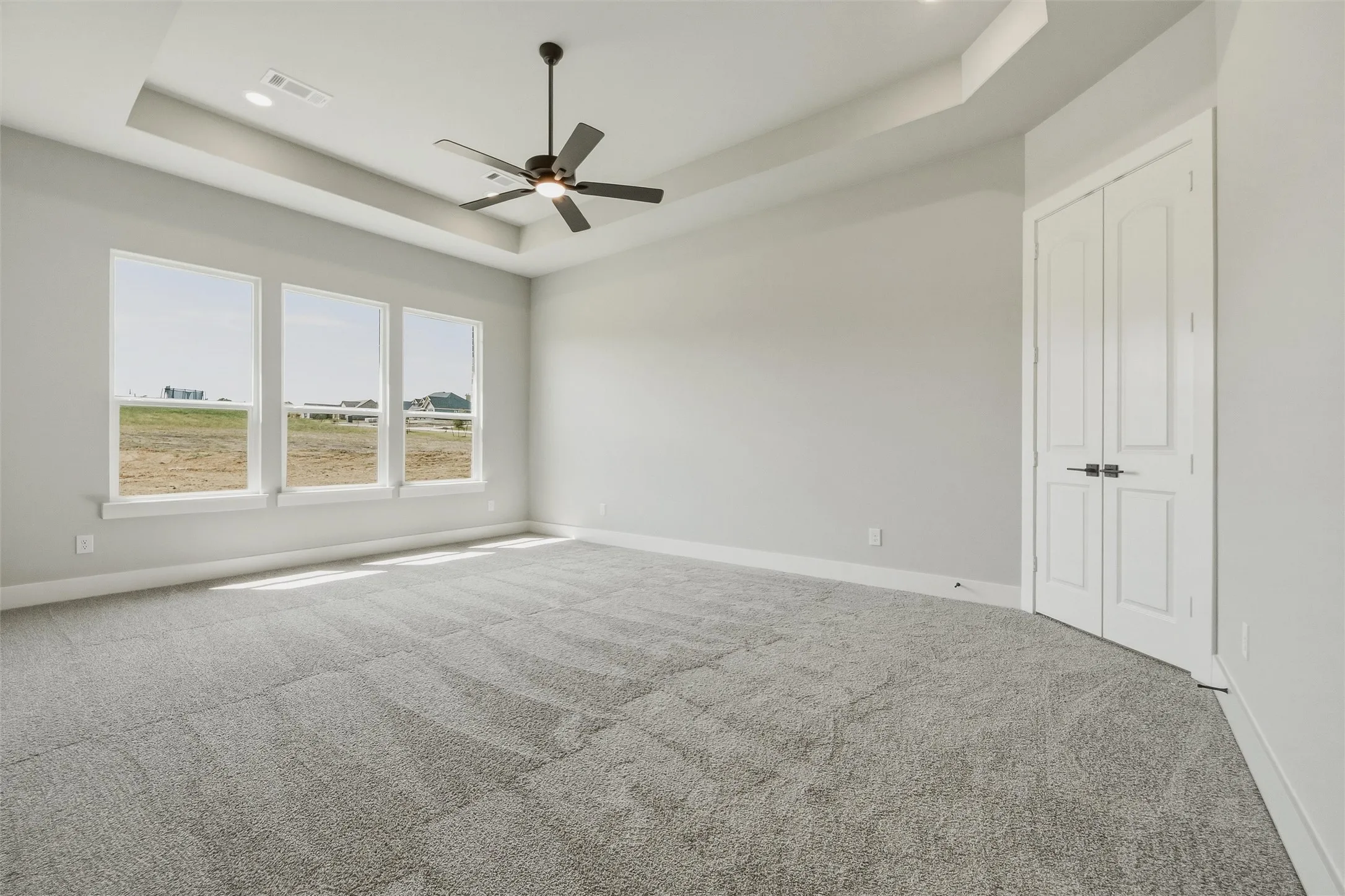 Single Family Residence For Sale in Grayson County , 715 Water Side Drive, Van Alstyne, Texas 75495, 4 Bedroom, 3 Bathroom, 3 Garage spaces, 2,686 Sqft, built in 2026, mls#21317197, Real Estate Agent in Van Alstyne, Homes For Sale in Grayson county, Homes For Sale in Van Alstyne, Realtor in Van Alstyne Texas, Real Estate Brokerage Independent Realty Texas, Luminita Cordes Realtor