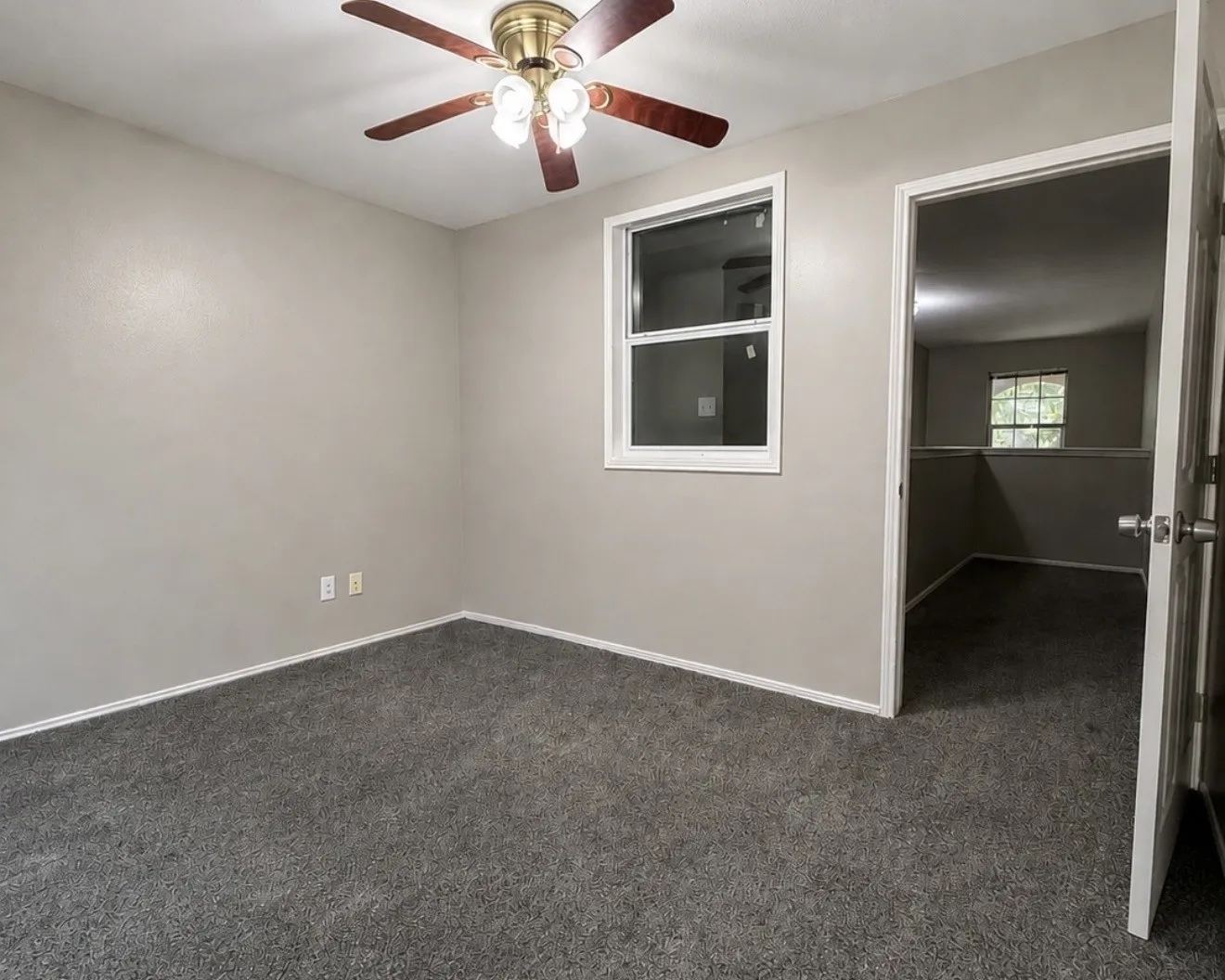 Single Family Residence For Rent in Collin County , 812 Sussex Drive, Mc Kinney, Texas 75071, 3 Bedroom, 3 Bathroom, 2 Garage spaces, 2,191 Sqft, built in 2002, mls#21317572, Real Estate Agent in Mc Kinney, Homes For Rent in Collin county, Homes For Rent in Mc Kinney, Realtor in Mc Kinney Texas, Real Estate Brokerage Independent Realty Texas, Luminita Cordes Realtor