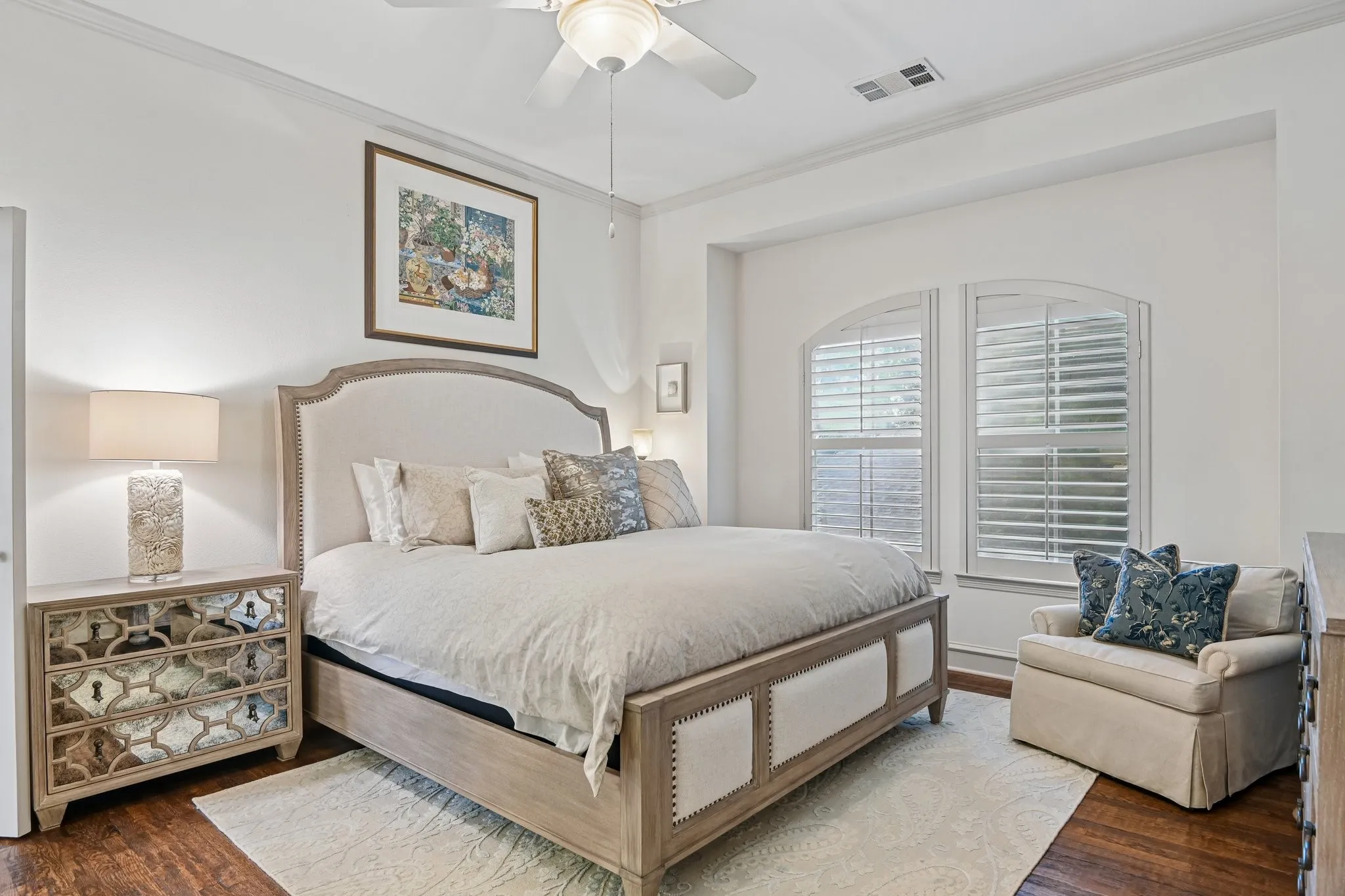 Townhouse For Sale in Dallas County , 4229 N Hall Street D, Dallas, Texas 75219, 2 Bedroom, 3 Bathroom, 2 Garage spaces, 2,078 Sqft, built in 1999, mls#21303478, Real Estate Agent in Dallas, Homes For Sale in Dallas county, Homes For Sale in Dallas, Realtor in Dallas Texas, Real Estate Brokerage Independent Realty Texas, Luminita Cordes Realtor