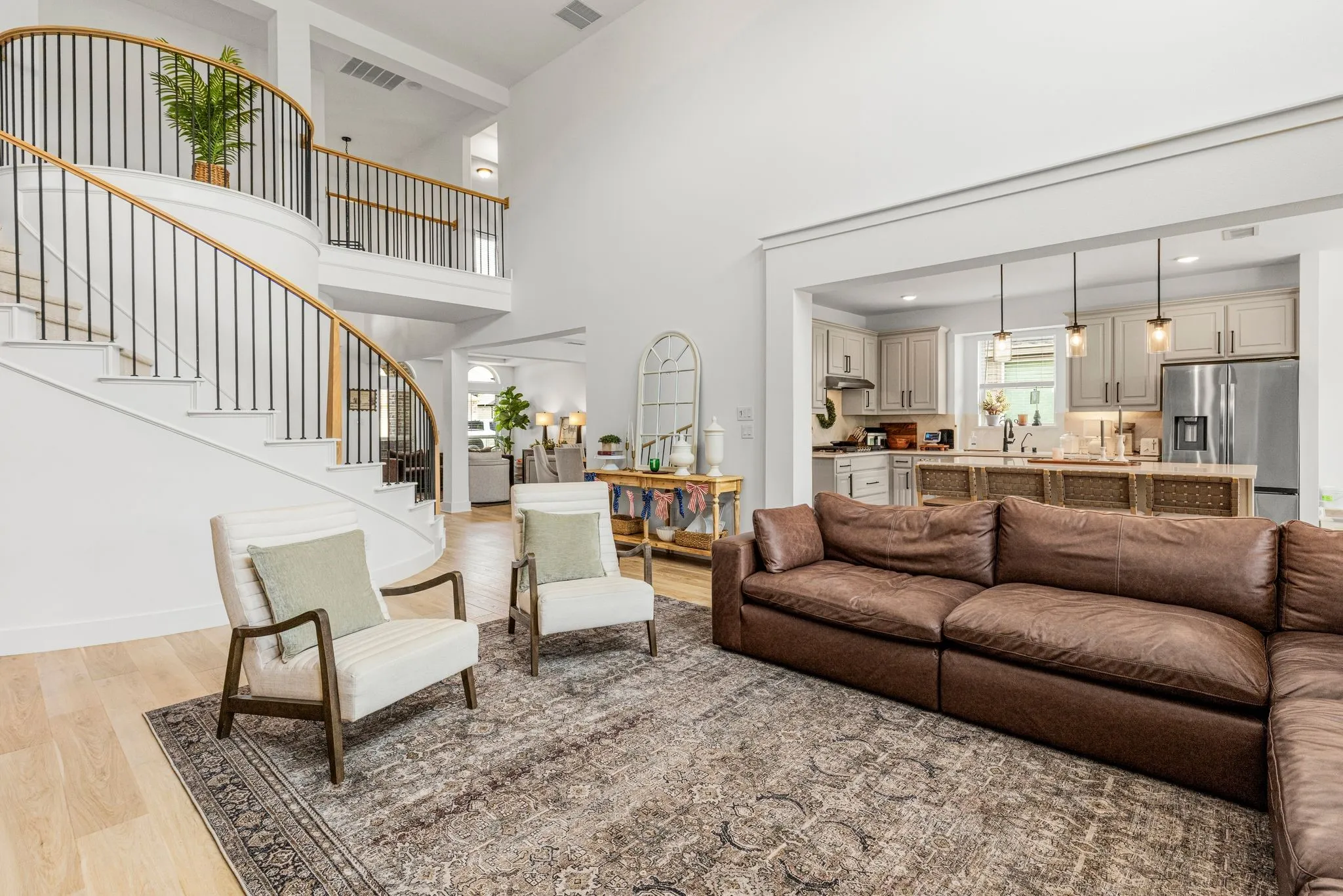 Single Family Residence For Sale in Kaufman County , 929 Gold Finch Lane, Forney, Texas 75126, 6 Bedroom, 4 Bathroom, 3 Garage spaces, 3,929 Sqft, built in 2024, mls#21319749, Real Estate Agent in Forney, Homes For Sale in Kaufman county, Homes For Sale in Forney, Realtor in Forney Texas, Real Estate Brokerage Independent Realty Texas, Luminita Cordes Realtor