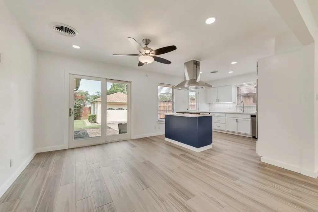 Kitchen Island includes 36-inch five burner gas cooktops, ceiling mounted Vent-a-hood, GE profile appliances, WI-FI enabled, double oven, New cabinetry, quartz countertops! Stainless steal, modern open kitchen!