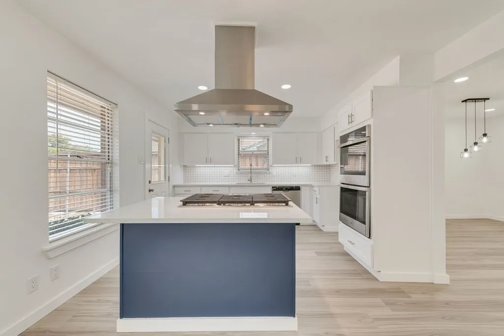 Stainless steel vent-a-hood