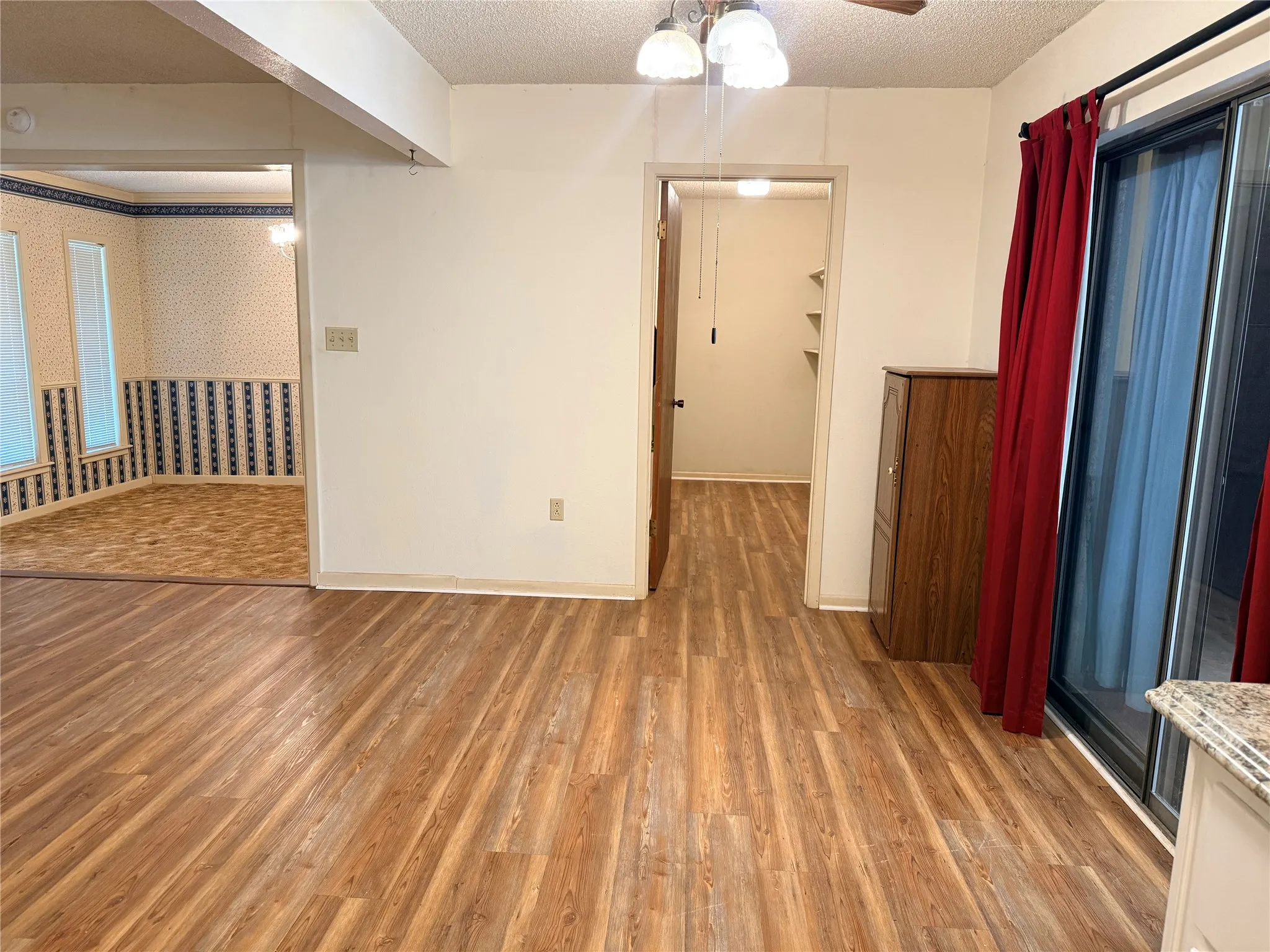 Single Family Residence For Sale in Stonewall County , 305 S Cleveland Avenue, Aspermont, Texas 79502, 2 Bedroom, 1 Bathroom, 2 Garage spaces, 1,374 Sqft, built in 1950, mls#21319837, Real Estate Agent in Aspermont, Homes For Sale in Stonewall county, Homes For Sale in Aspermont, Realtor in Aspermont Texas, Real Estate Brokerage Independent Realty Texas, Luminita Cordes Realtor