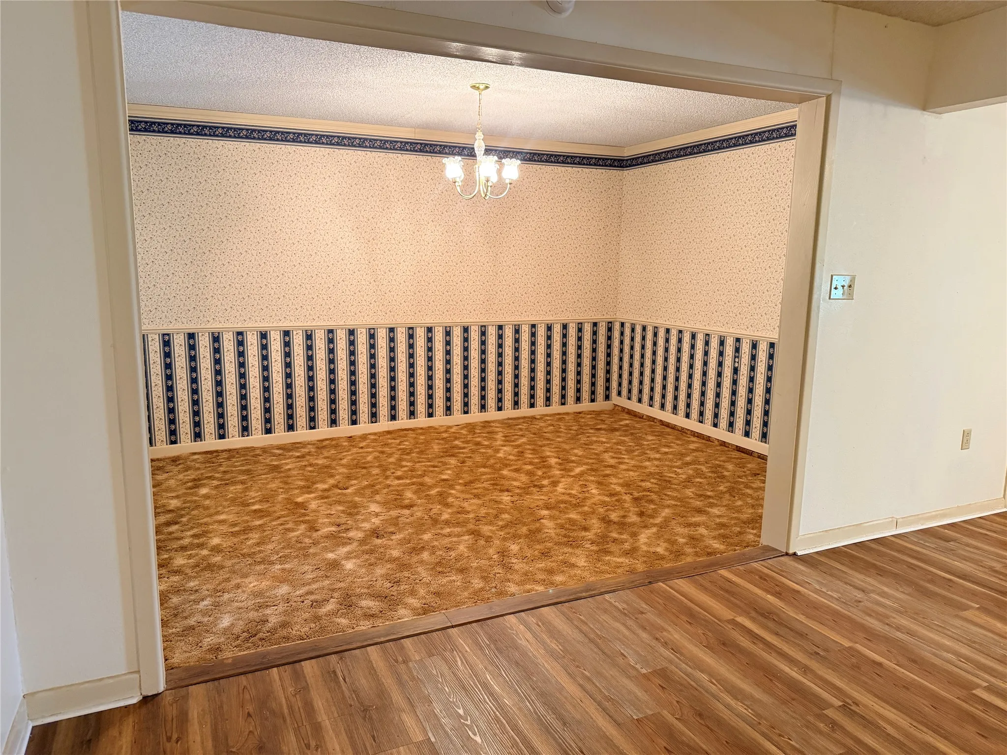 Single Family Residence For Sale in Stonewall County , 305 S Cleveland Avenue, Aspermont, Texas 79502, 2 Bedroom, 1 Bathroom, 2 Garage spaces, 1,374 Sqft, built in 1950, mls#21319837, Real Estate Agent in Aspermont, Homes For Sale in Stonewall county, Homes For Sale in Aspermont, Realtor in Aspermont Texas, Real Estate Brokerage Independent Realty Texas, Luminita Cordes Realtor