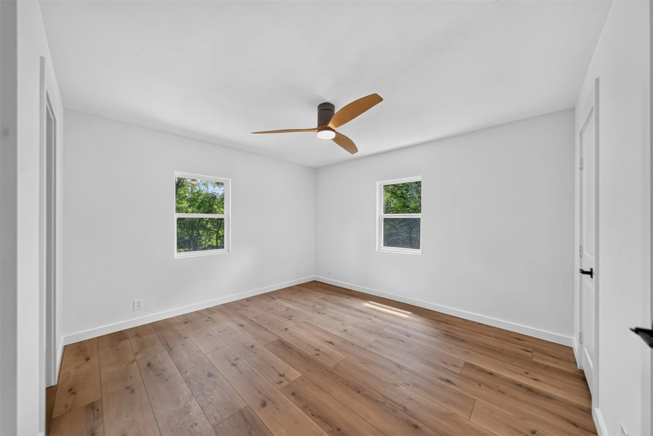 Single Family Residence For Sale in Smith County , 14219 County Road 1252, Tyler, Texas 75709, 4 Bedroom, 2 Bathroom, Garage spaces, 1,872 Sqft, built in 1980, mls#21319971, Real Estate Agent in Tyler, Homes For Sale in Smith county, Homes For Sale in Tyler, Realtor in Tyler Texas, Real Estate Brokerage Independent Realty Texas, Luminita Cordes Realtor