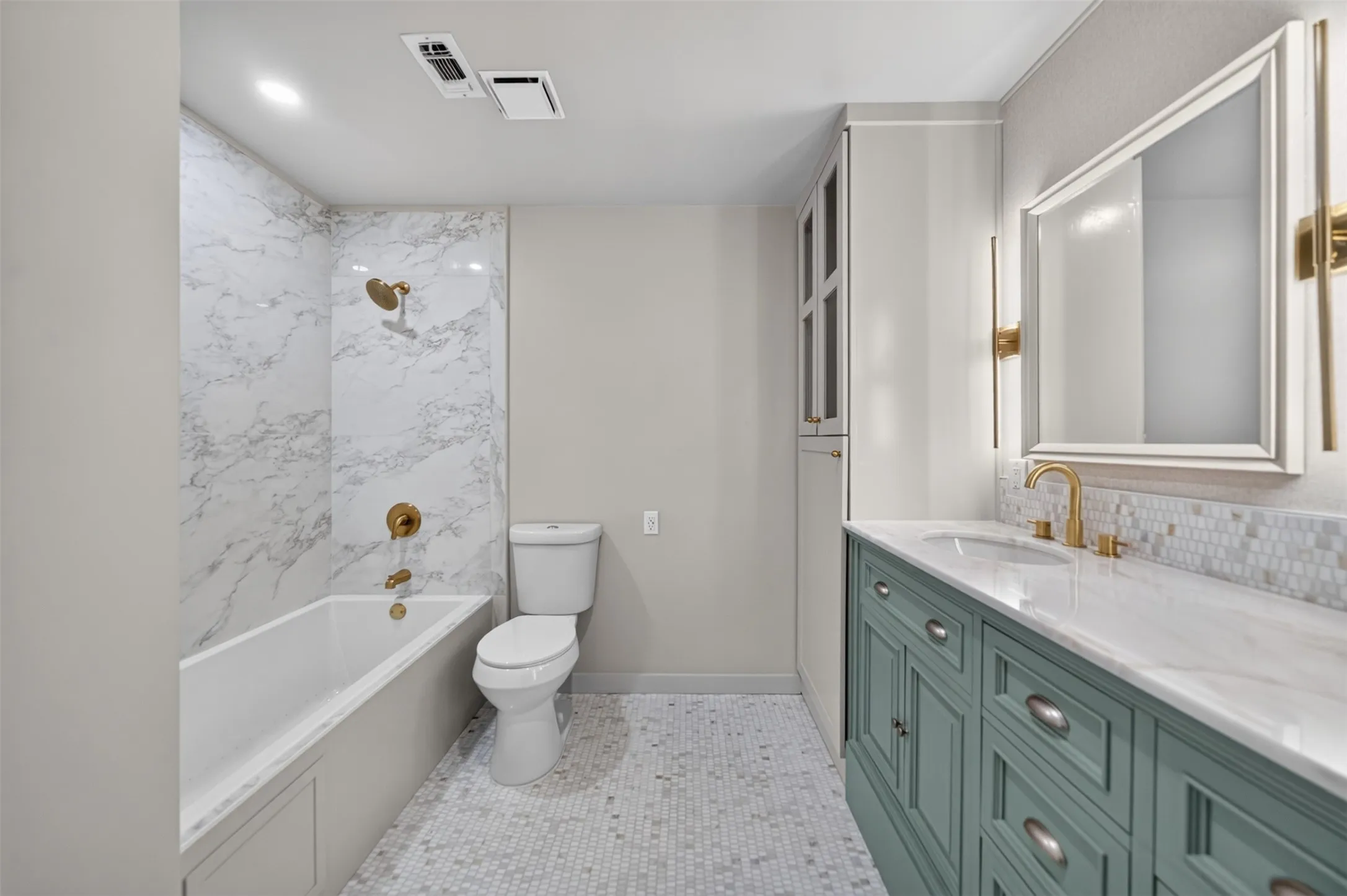Single Family Residence For Sale in Smith County , 14219 County Road 1252, Tyler, Texas 75709, 4 Bedroom, 2 Bathroom, Garage spaces, 1,872 Sqft, built in 1980, mls#21319971, Real Estate Agent in Tyler, Homes For Sale in Smith county, Homes For Sale in Tyler, Realtor in Tyler Texas, Real Estate Brokerage Independent Realty Texas, Luminita Cordes Realtor