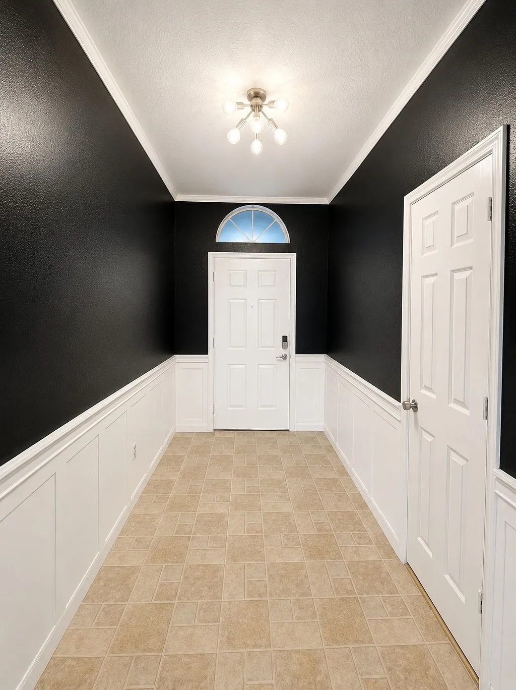 Single Family Residence For Sale in Tarrant County , 825 Forest Heights Drive, Fort Worth, Texas 76036, 4 Bedroom, 4 Bathroom, 2 Garage spaces, 2,441 Sqft, built in 2005, mls#21303985, Real Estate Agent in Fort Worth, Homes For Sale in Tarrant county, Homes For Sale in Fort Worth, Realtor in Fort Worth Texas, Real Estate Brokerage Independent Realty Texas, Luminita Cordes Realtor