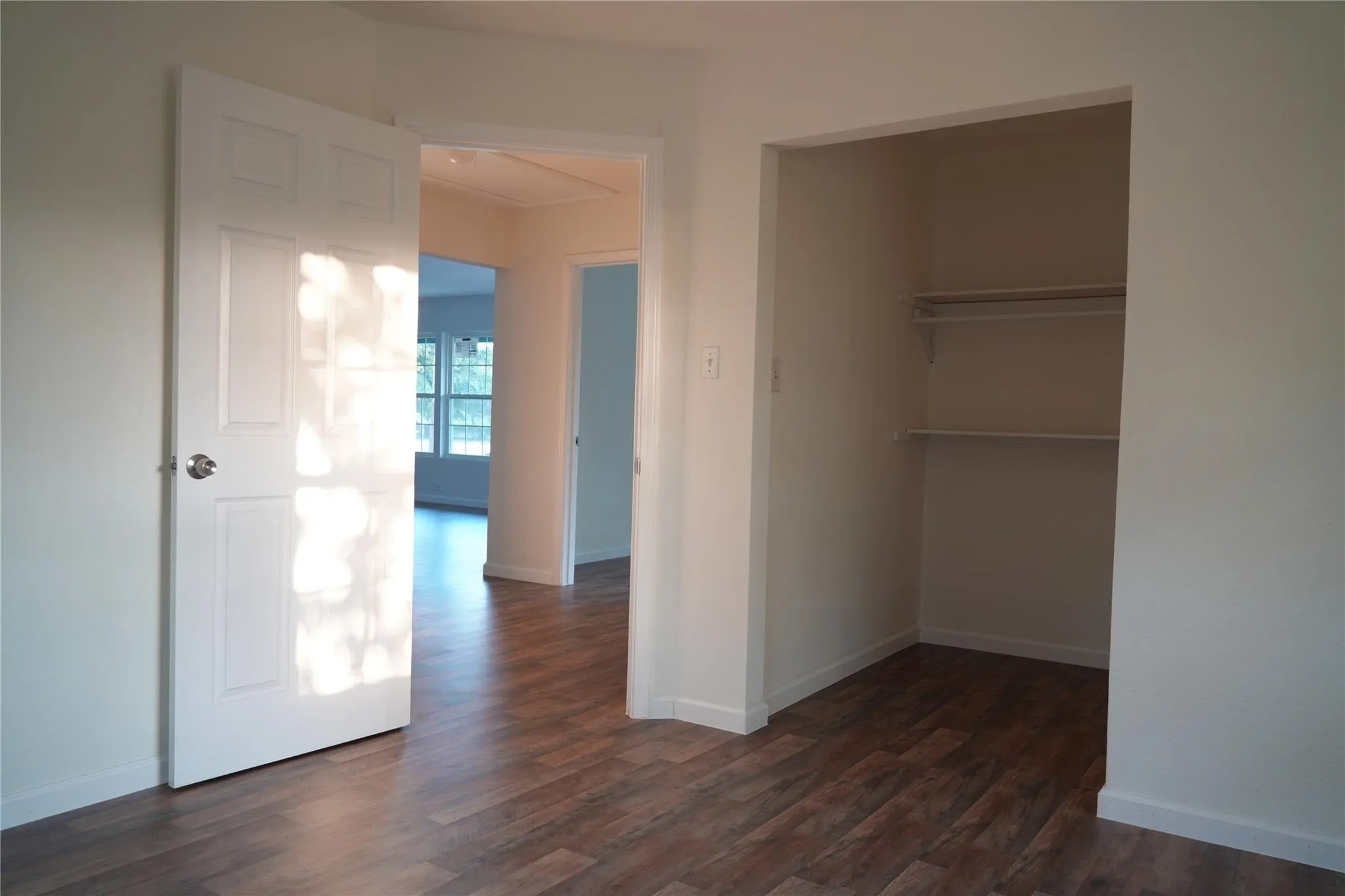 Single Family Residence For Sale in Navarro County , 103 N 6th Street E, Dawson, Texas 76639, 3 Bedroom, 1 Bathroom, Garage spaces, 1,353 Sqft, built in 1960, mls#21319980, Real Estate Agent in Dawson, Homes For Sale in Navarro county, Homes For Sale in Dawson, Realtor in Dawson Texas, Real Estate Brokerage Independent Realty Texas, Luminita Cordes Realtor