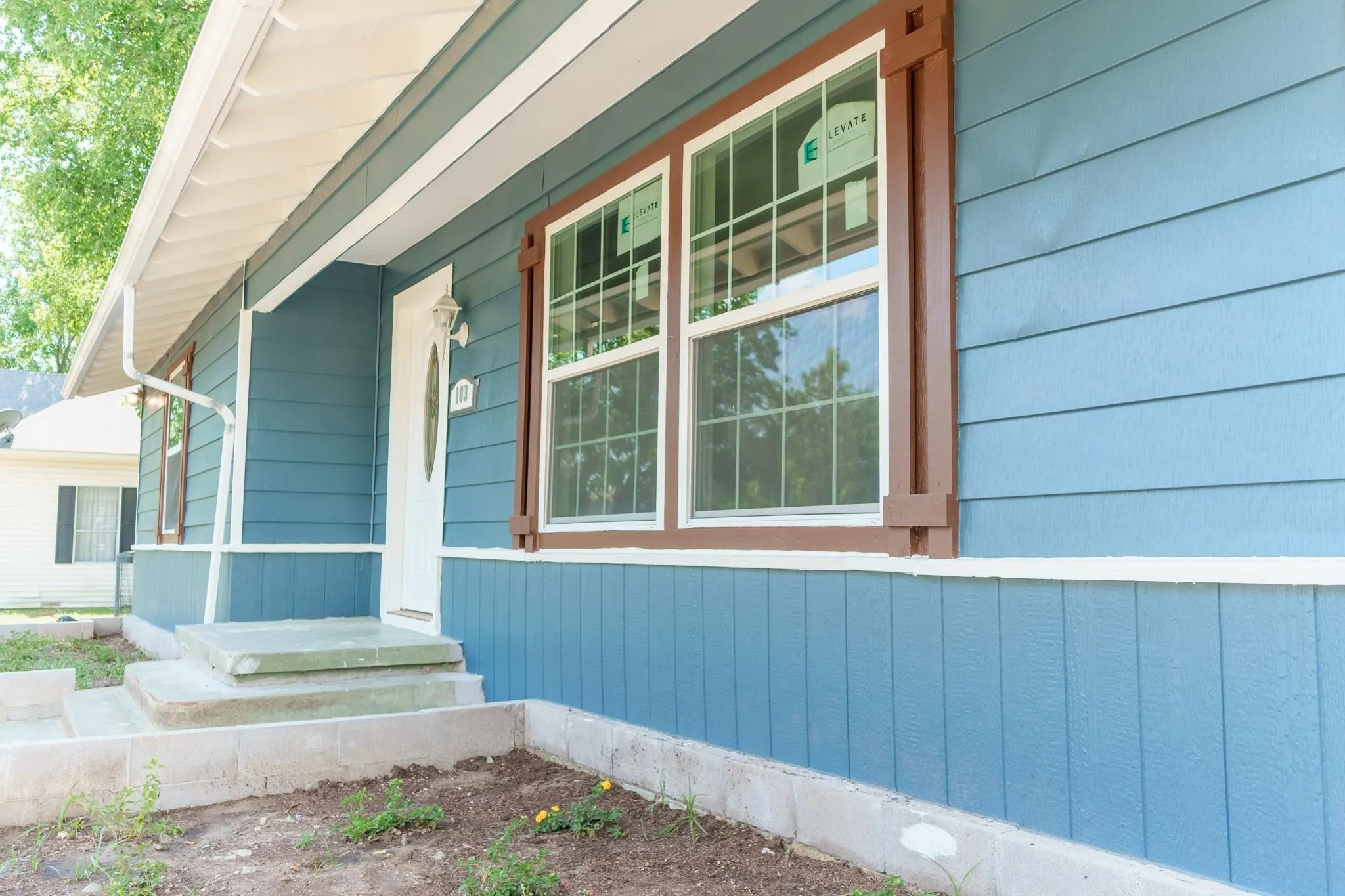 Single Family Residence For Sale in Navarro County , 103 N 6th Street E, Dawson, Texas 76639, 3 Bedroom, 1 Bathroom, Garage spaces, 1,353 Sqft, built in 1960, mls#21319980, Real Estate Agent in Dawson, Homes For Sale in Navarro county, Homes For Sale in Dawson, Realtor in Dawson Texas, Real Estate Brokerage Independent Realty Texas, Luminita Cordes Realtor