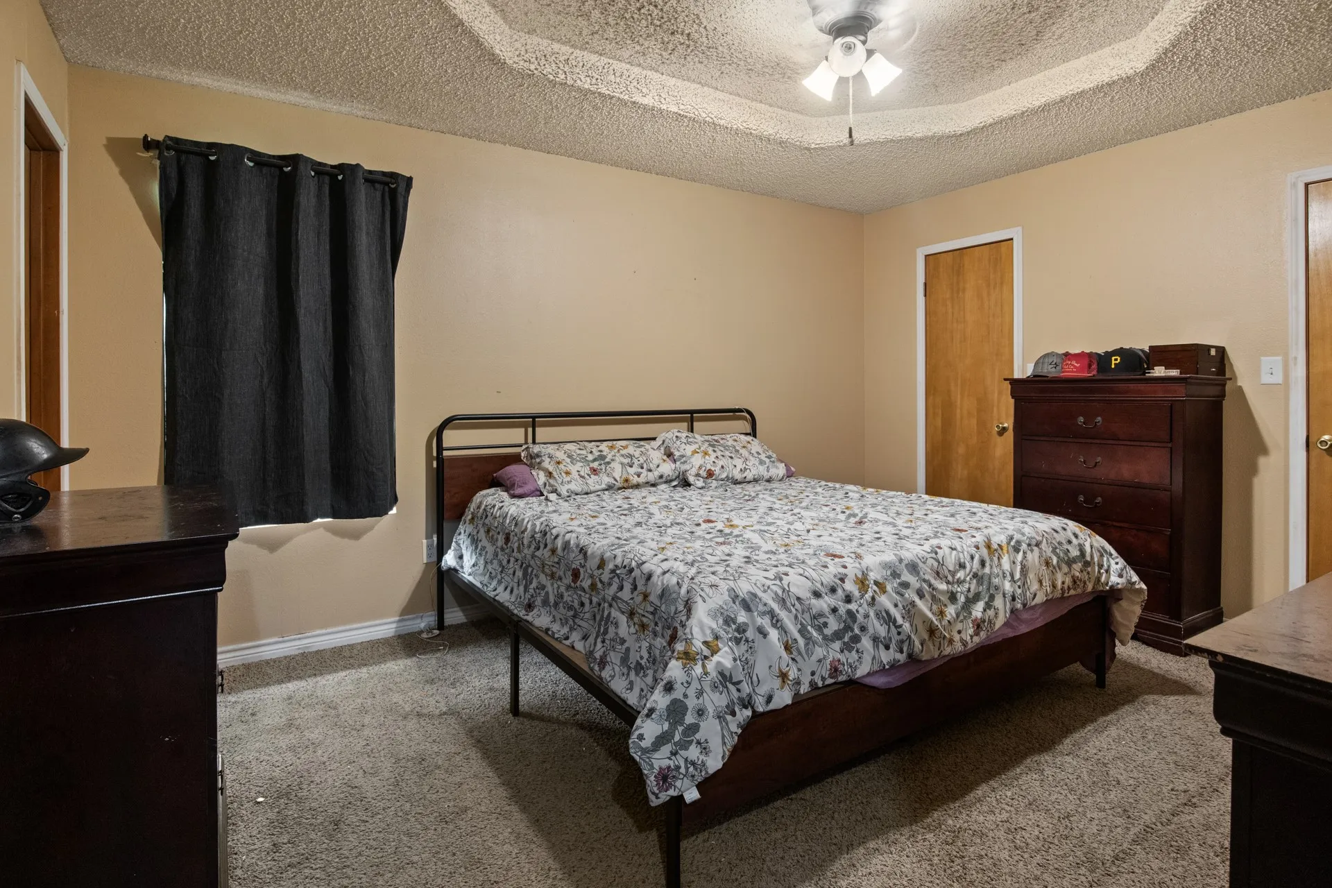 Single Family Residence For Sale in Titus County , 206 Carr Drive, Mt Pleasant, Texas 75455, 3 Bedrooms, 2 Bathrooms, Garage spaces, 2,001 Sqft, built in 1984, Price $219,000, mls#21319974, Real Estate Agent in Mt Pleasant, Homes For Sale in Titus county, Homes For Sale in Mt Pleasant, Realtor in Mt Pleasant Texas, Real Estate Brokerage Independent Realty Texas, Luminita Cordes Realtor