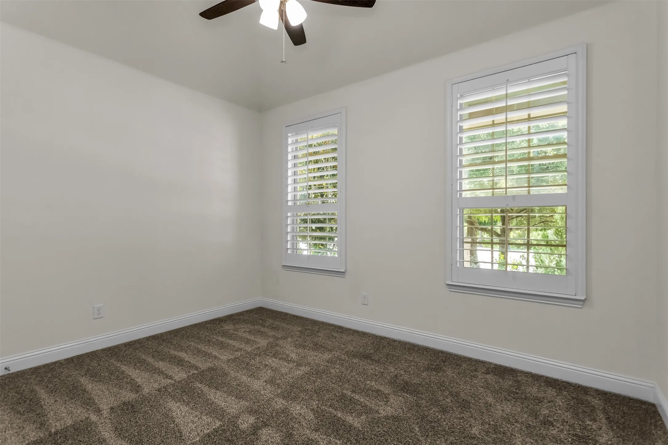 Front downstairs bedroom