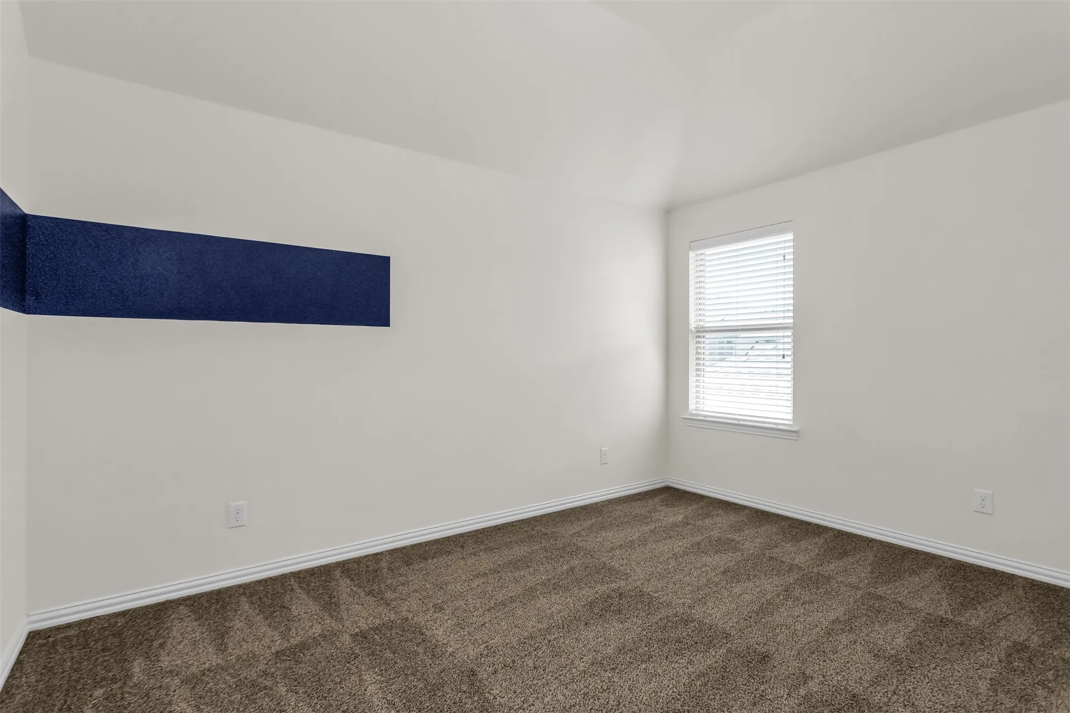 Upstairs Left bedroom