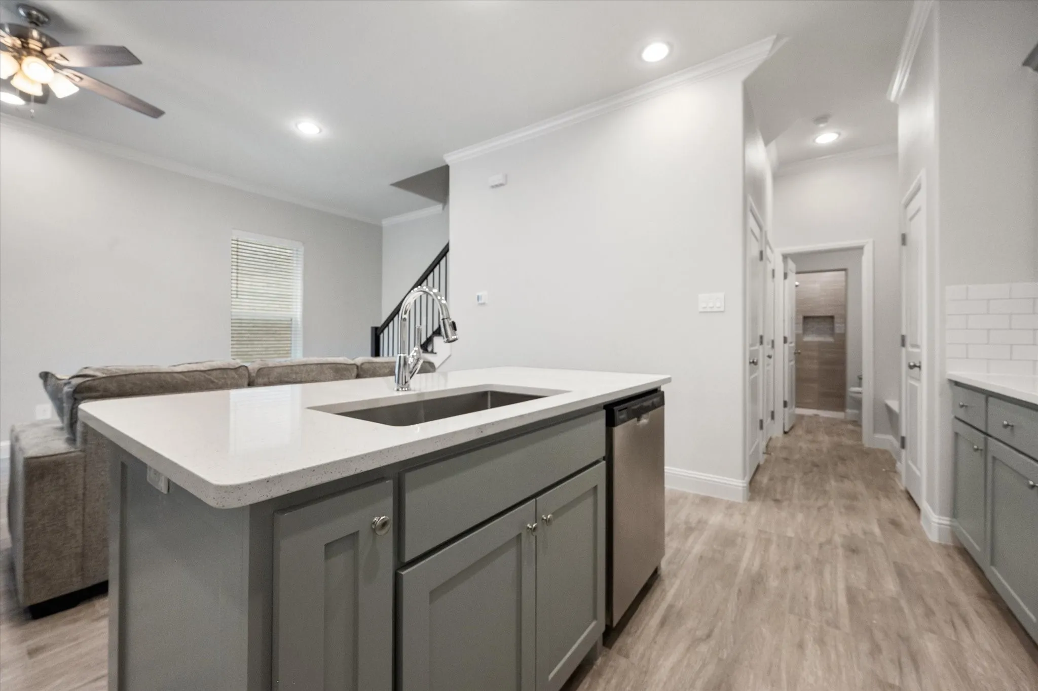 Townhouse For Rent in Tarrant County , 2333 Spring Park Boulevard, Arlington, Texas 76016, 4 Bedroom, 3 Bathroom, 2 Garage spaces, 2,500 Sqft, built in 2024, mls#21244792, Real Estate Agent in Arlington, Homes For Rent in Tarrant county, Homes For Rent in Arlington, Realtor in Arlington Texas, Real Estate Brokerage Independent Realty Texas, Luminita Cordes Realtor