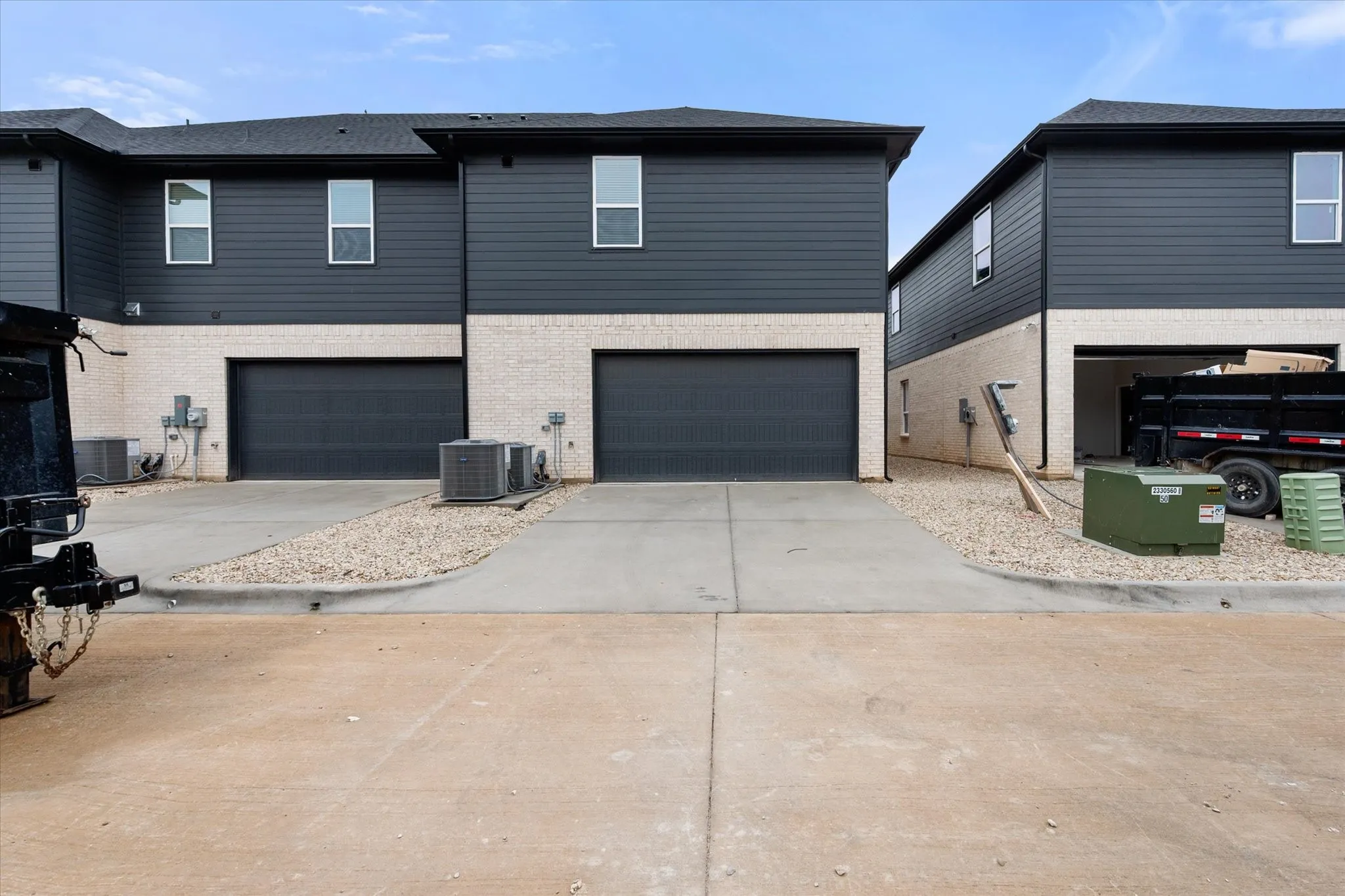 Townhouse For Rent in Tarrant County , 2333 Spring Park Boulevard, Arlington, Texas 76016, 4 Bedroom, 3 Bathroom, 2 Garage spaces, 2,500 Sqft, built in 2024, mls#21244792, Real Estate Agent in Arlington, Homes For Rent in Tarrant county, Homes For Rent in Arlington, Realtor in Arlington Texas, Real Estate Brokerage Independent Realty Texas, Luminita Cordes Realtor