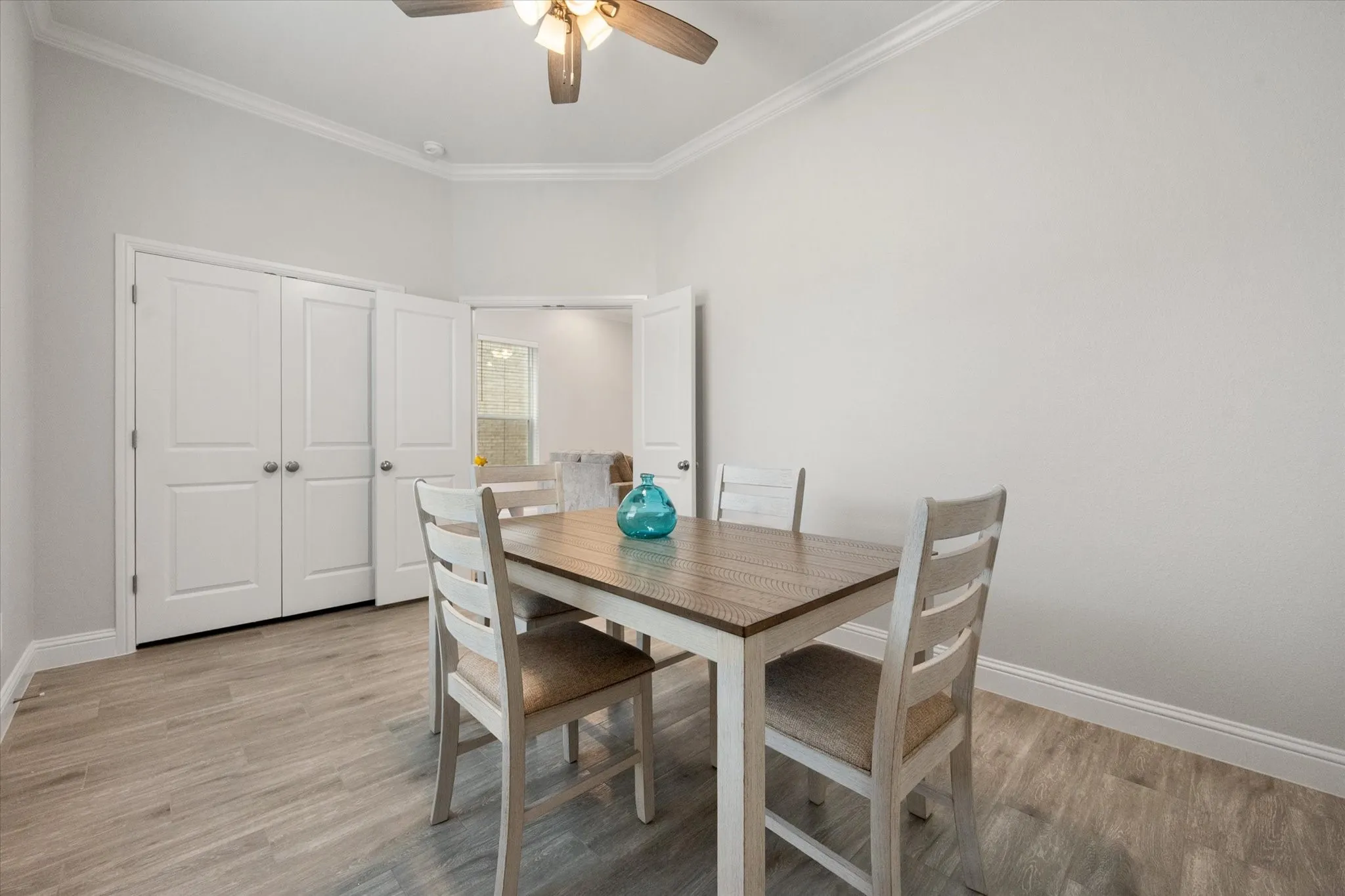 Townhouse For Rent in Tarrant County , 2333 Spring Park Boulevard, Arlington, Texas 76016, 4 Bedroom, 3 Bathroom, 2 Garage spaces, 2,500 Sqft, built in 2024, mls#21244792, Real Estate Agent in Arlington, Homes For Rent in Tarrant county, Homes For Rent in Arlington, Realtor in Arlington Texas, Real Estate Brokerage Independent Realty Texas, Luminita Cordes Realtor