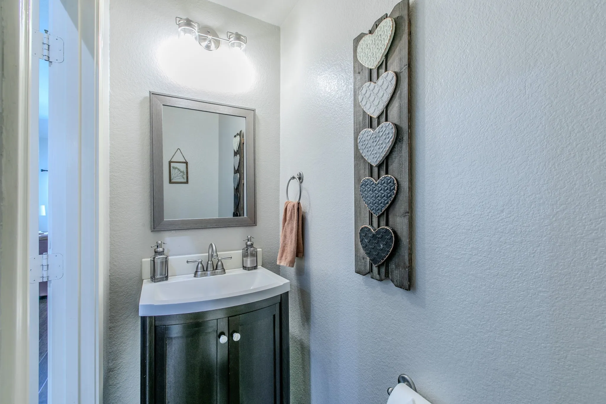 1/2 bath