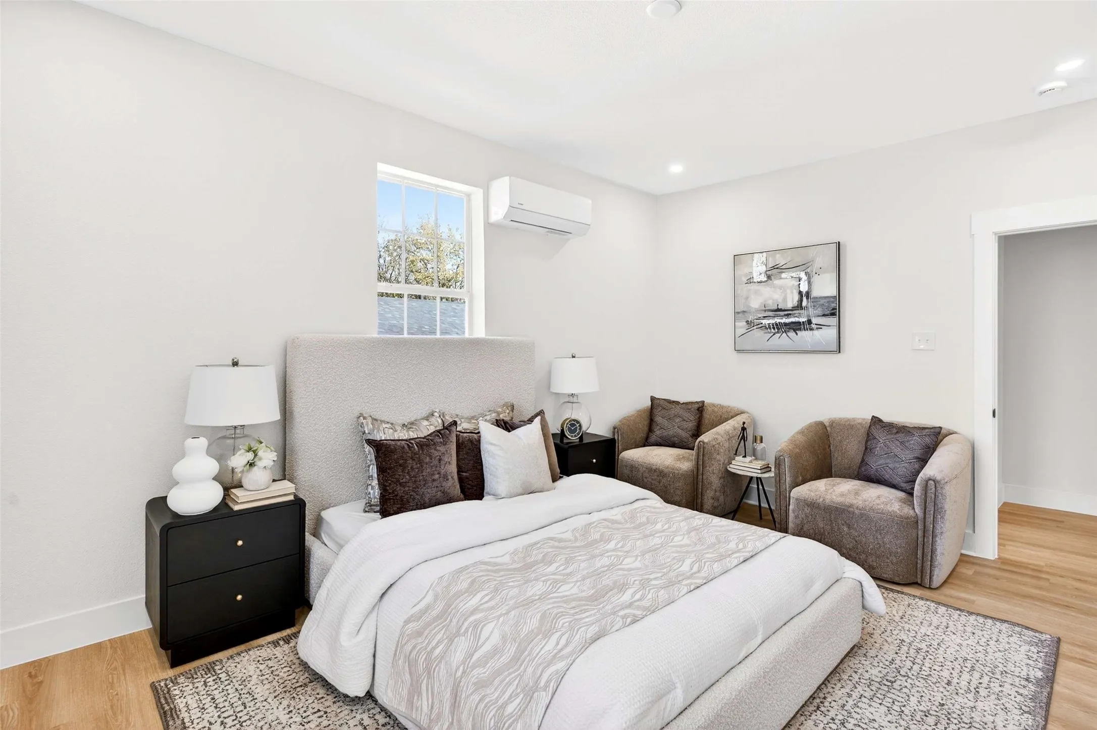 Apartment For Sale in Dallas County , 435 W 9th Street, Dallas, Texas 75208, 18 Bedroom, 16 Bathroom, Garage spaces, 0 Sqft, built in 1925, mls#21318003, Real Estate Agent in Dallas, Homes For Sale in Dallas county, Homes For Sale in Dallas, Realtor in Dallas Texas, Real Estate Brokerage Independent Realty Texas, Luminita Cordes Realtor
