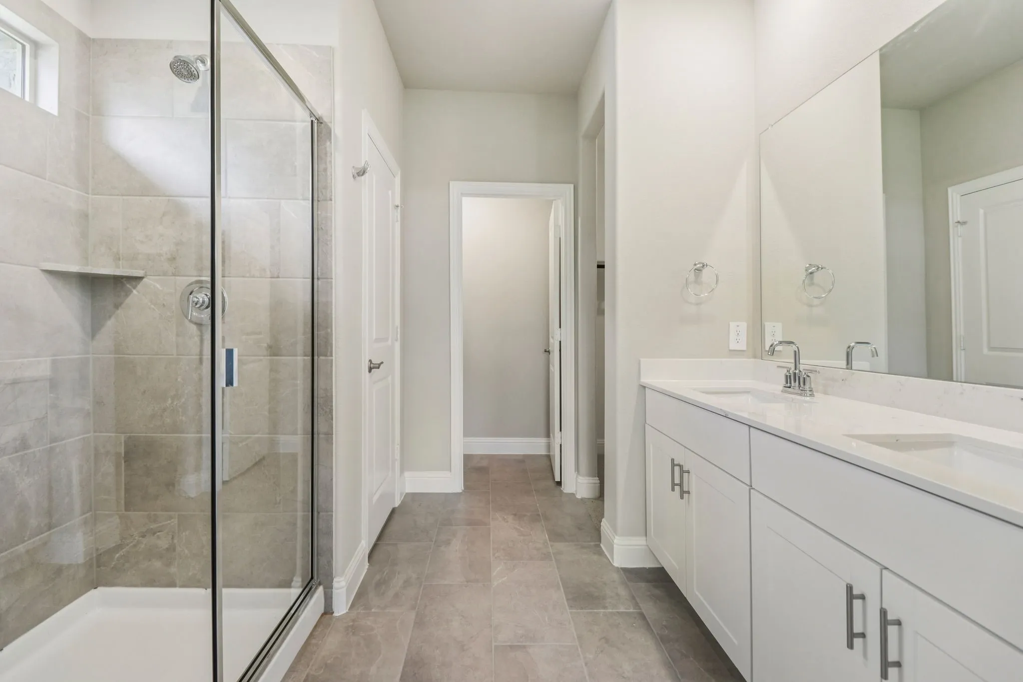 Photo is not of the actual home, but is an inspirational photo of builder’s model home and may depict options, furnishings, and/or decorator features that are not included.