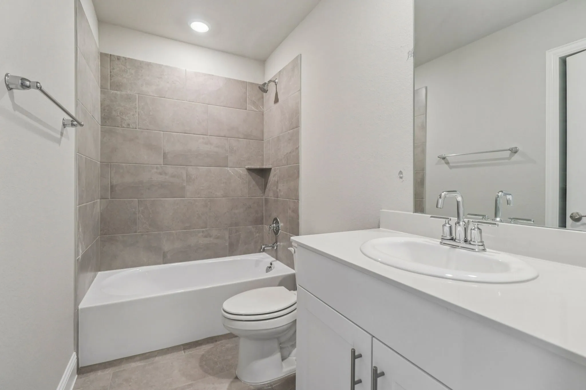 Photo is not of the actual home, but is an inspirational photo of builder’s model home and may depict options, furnishings, and/or decorator features that are not included.