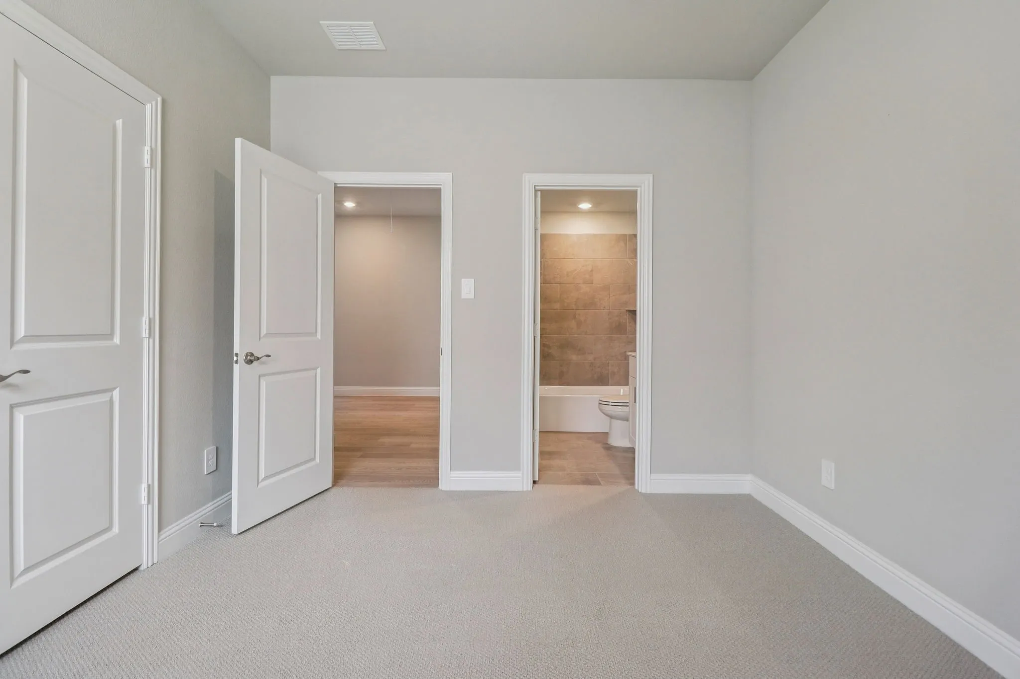 Photo is not of the actual home, but is an inspirational photo of builder’s model home and may depict options, furnishings, and/or decorator features that are not included.