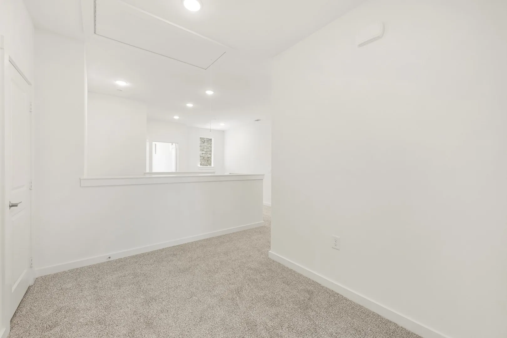 4631 HawksTrail loft 09