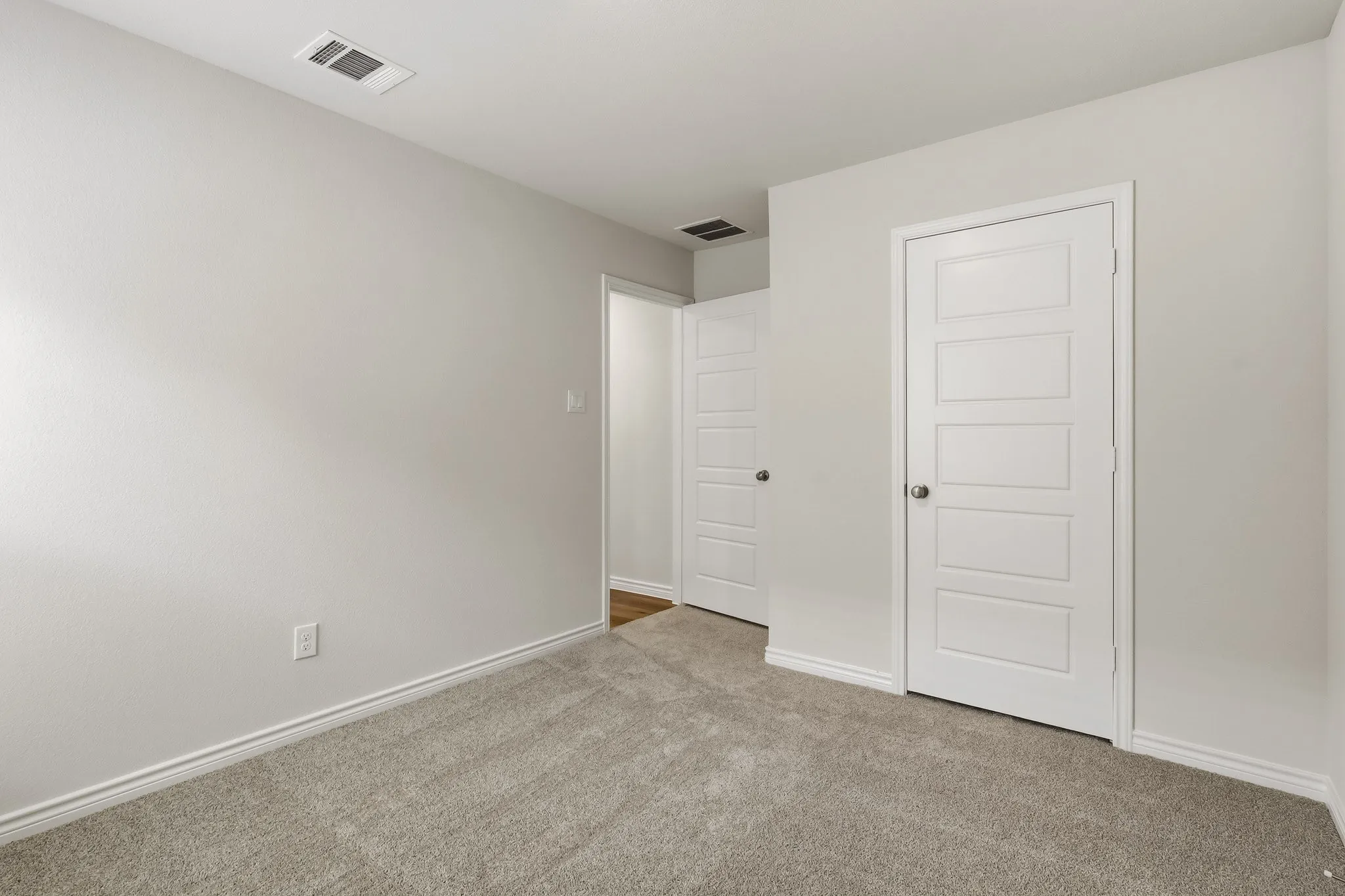 Single Family Residence For Sale in Ellis County , 1705 Romans Road, Ennis, Texas 75119, 4 Bedroom, 2 Bathroom, 2 Garage spaces, 1,556 Sqft, built in 2026, mls#21319418, Real Estate Agent in Ennis, Homes For Sale in Ellis county, Homes For Sale in Ennis, Realtor in Ennis Texas, Real Estate Brokerage Independent Realty Texas, Luminita Cordes Realtor