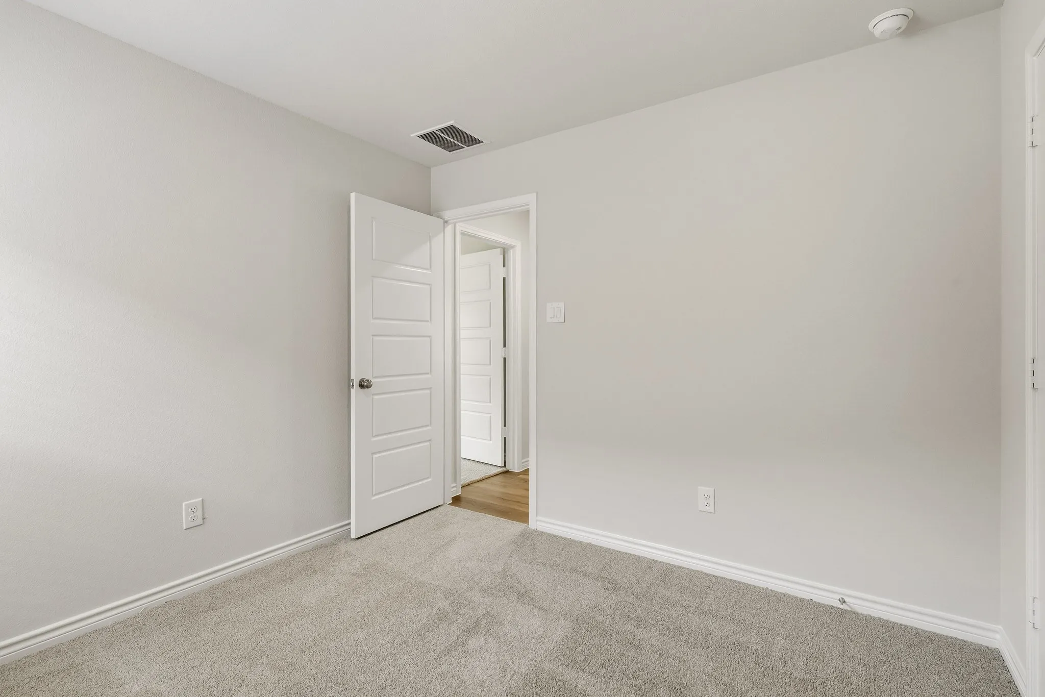 Single Family Residence For Sale in Ellis County , 1705 Romans Road, Ennis, Texas 75119, 4 Bedroom, 2 Bathroom, 2 Garage spaces, 1,556 Sqft, built in 2026, mls#21319418, Real Estate Agent in Ennis, Homes For Sale in Ellis county, Homes For Sale in Ennis, Realtor in Ennis Texas, Real Estate Brokerage Independent Realty Texas, Luminita Cordes Realtor