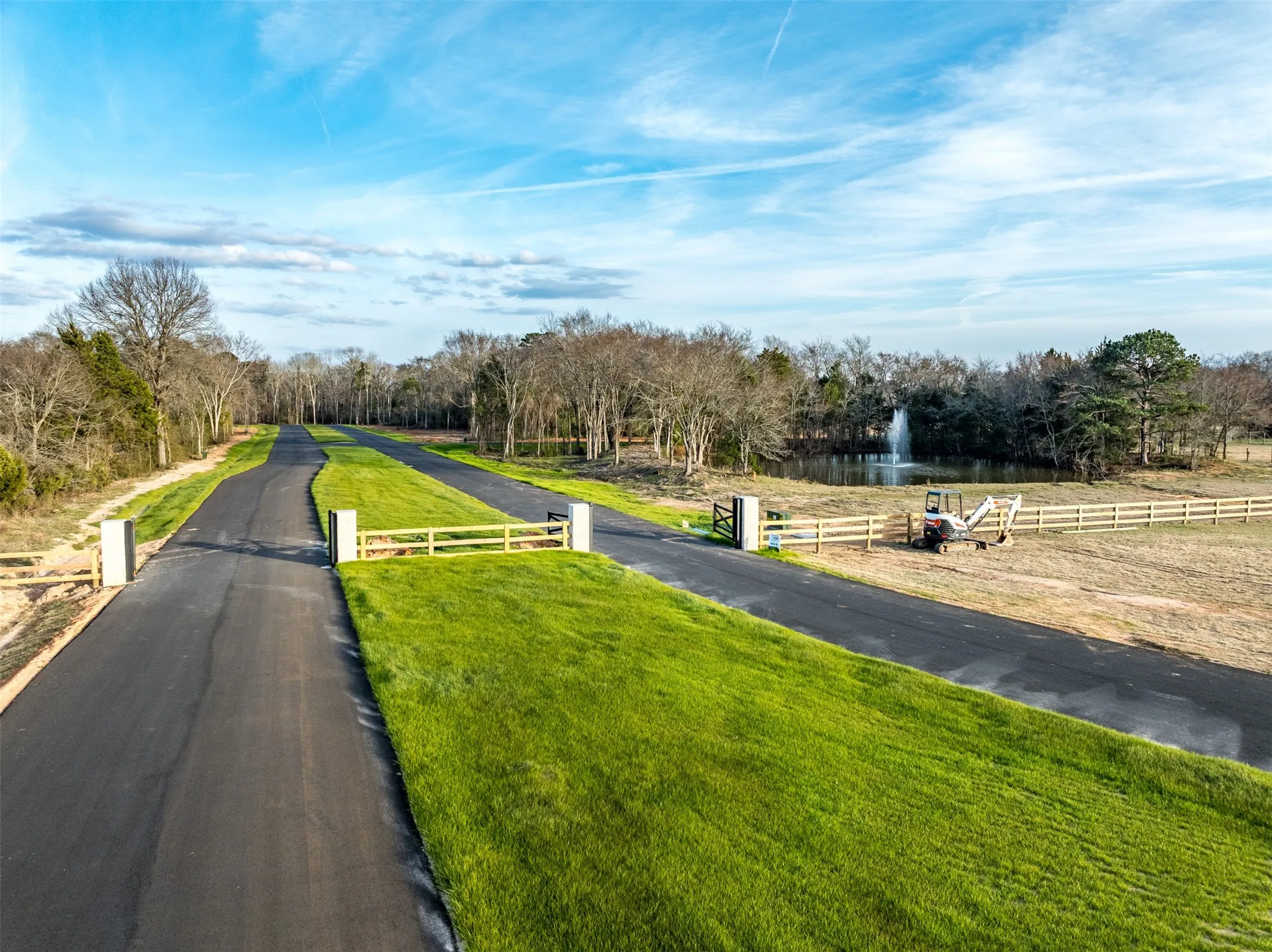 Single Family Residence For Sale in Anderson County , 500 Private Road, Frankston, Texas 75763, 3 Bedroom, 3 Bathroom, 3 Garage spaces, 2,092 Sqft, built in 2026, mls#21319990, Real Estate Agent in Frankston, Homes For Sale in Anderson county, Homes For Sale in Frankston, Realtor in Frankston Texas, Real Estate Brokerage Independent Realty Texas, Luminita Cordes Realtor