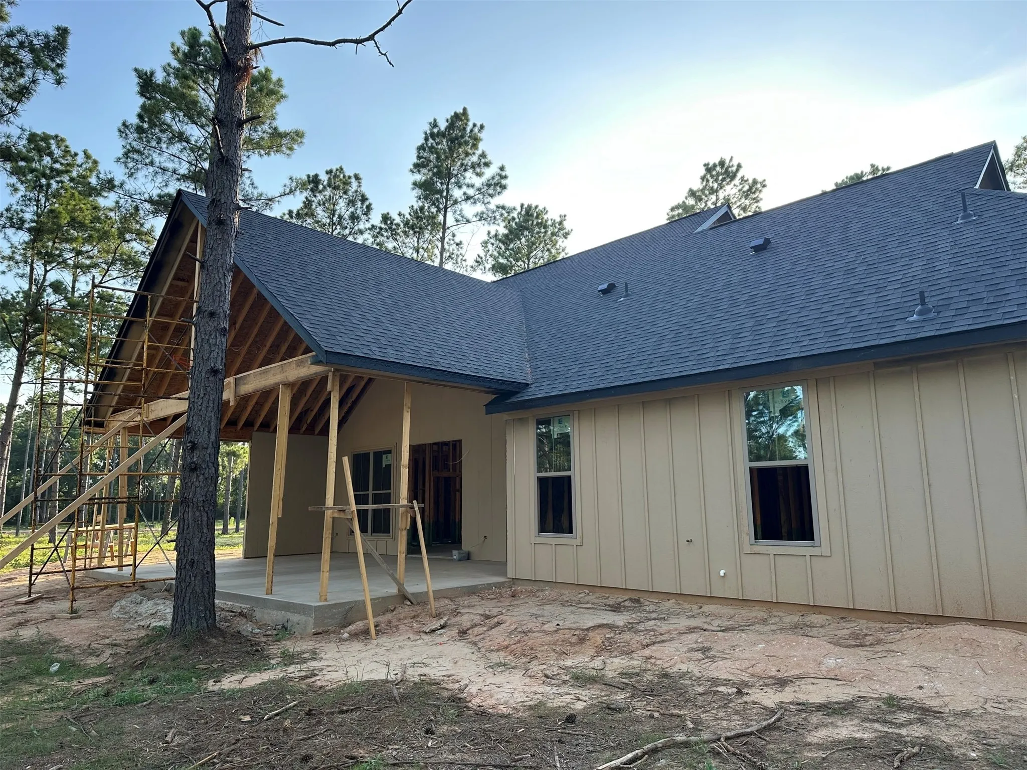 Single Family Residence For Sale in Anderson County , 500 Private Road, Frankston, Texas 75763, 3 Bedroom, 3 Bathroom, 3 Garage spaces, 2,092 Sqft, built in 2026, mls#21319990, Real Estate Agent in Frankston, Homes For Sale in Anderson county, Homes For Sale in Frankston, Realtor in Frankston Texas, Real Estate Brokerage Independent Realty Texas, Luminita Cordes Realtor
