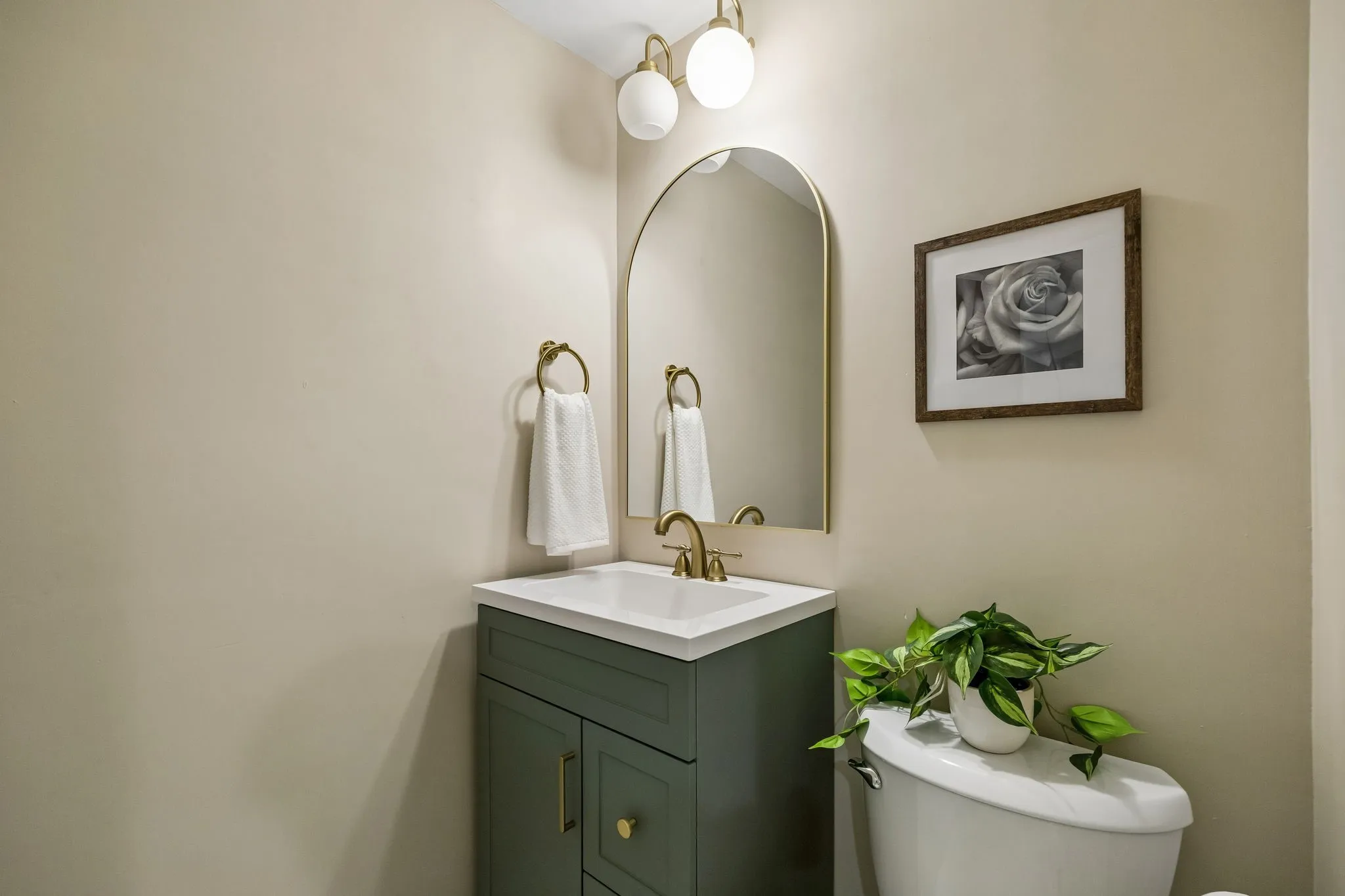 Half bath, 2nd floor Hallway