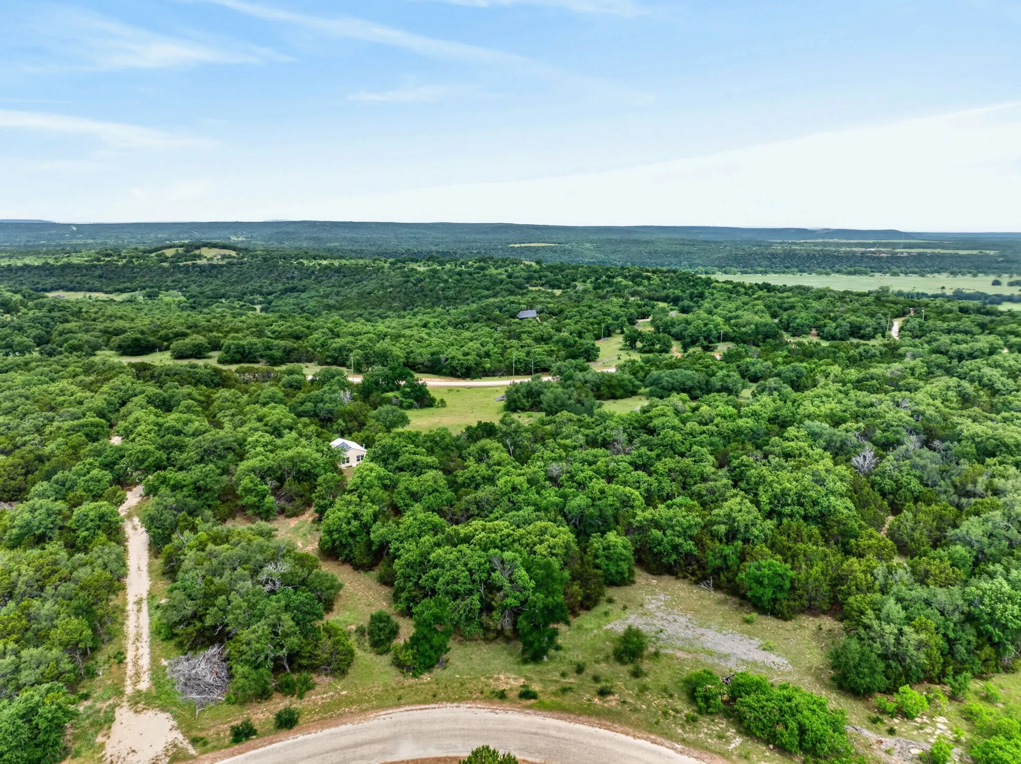 Single Family Residence For Sale in Palo Pinto County , 1066 High Point Drive, Mineral Wells, Texas 76067, 2 Bedroom, 1 Bathroom, Garage spaces, 624 Sqft, built in 2023, mls#21319802, Real Estate Agent in Mineral Wells, Homes For Sale in Palo Pinto county, Homes For Sale in Mineral Wells, Realtor in Mineral Wells Texas, Real Estate Brokerage Independent Realty Texas, Luminita Cordes Realtor