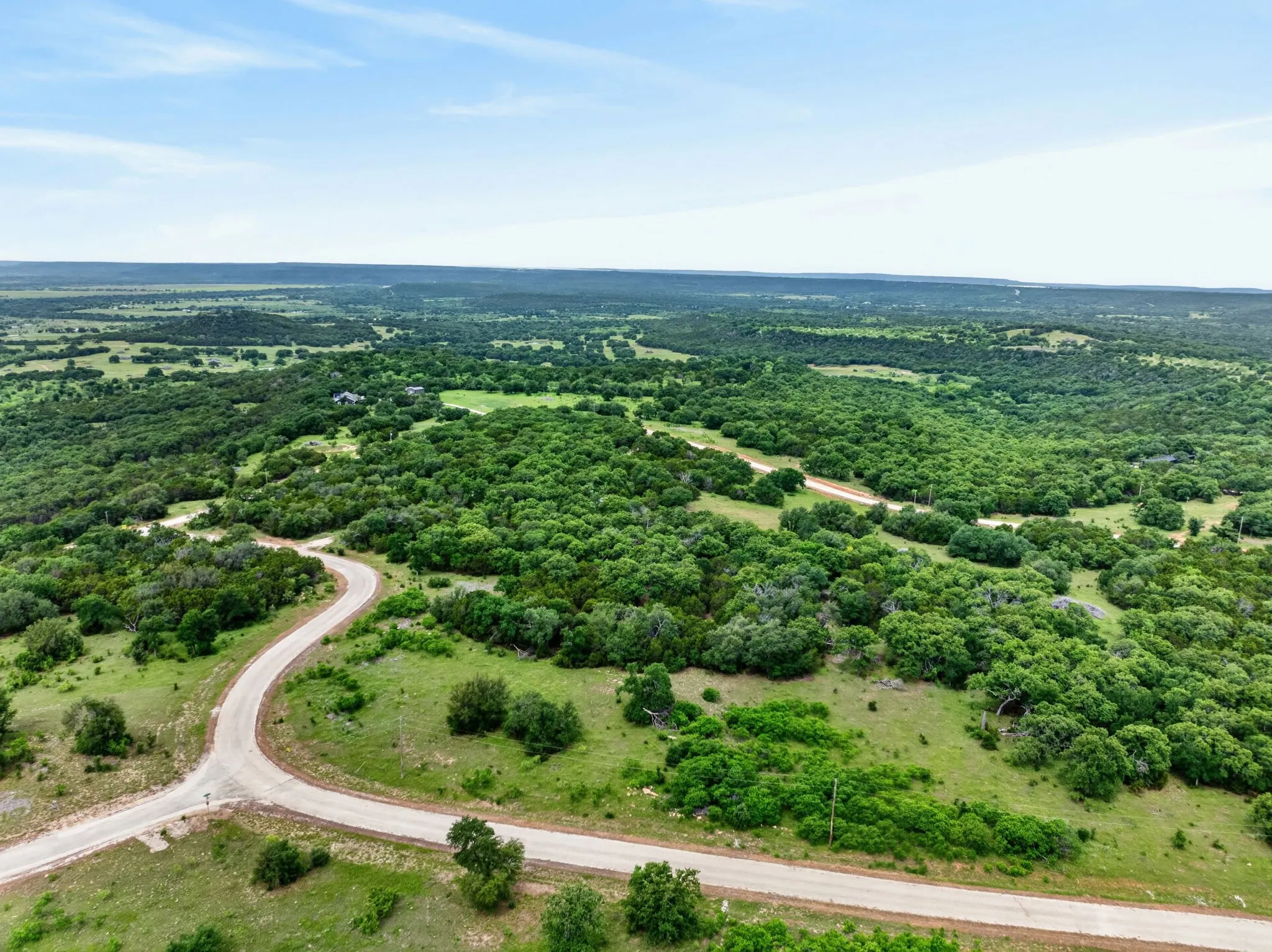 Single Family Residence For Sale in Palo Pinto County , 1066 High Point Drive, Mineral Wells, Texas 76067, 2 Bedroom, 1 Bathroom, Garage spaces, 624 Sqft, built in 2023, mls#21319802, Real Estate Agent in Mineral Wells, Homes For Sale in Palo Pinto county, Homes For Sale in Mineral Wells, Realtor in Mineral Wells Texas, Real Estate Brokerage Independent Realty Texas, Luminita Cordes Realtor