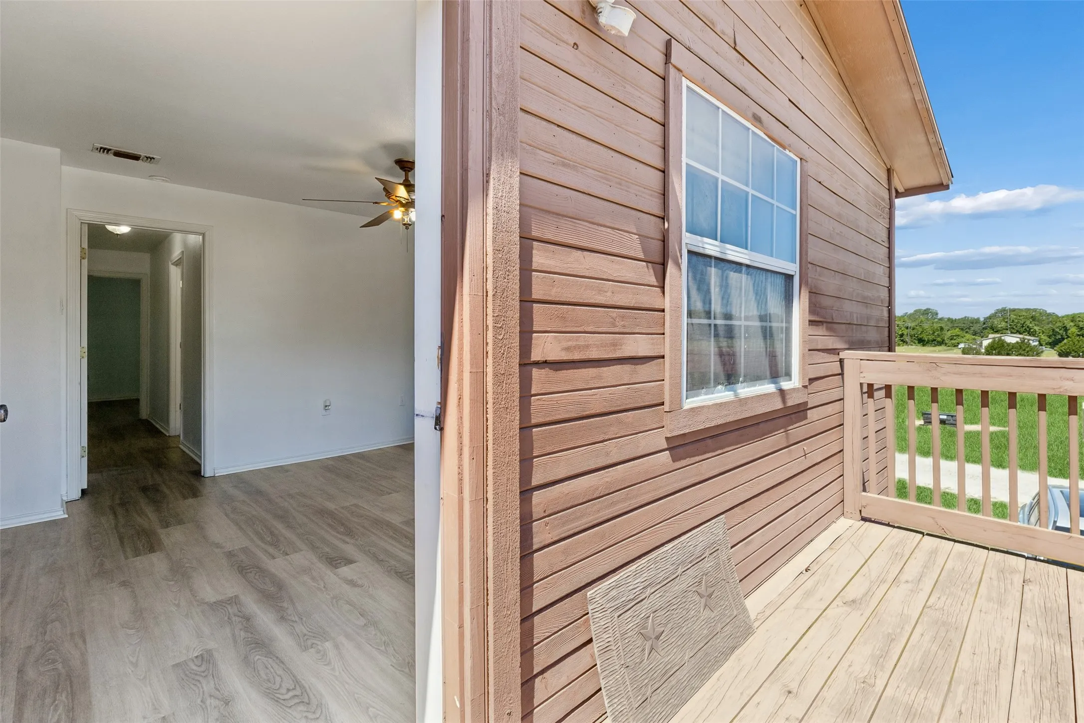Farm For Sale in Van Zandt County , 2986 Vz County Road 3208, Wills Point, Texas 75169, 4 Bedroom, 2 Bathroom, Garage spaces, 3,329 Sqft, built in 1970, mls#21314009, Real Estate Agent in Wills Point, Homes For Sale in Van Zandt county, Homes For Sale in Wills Point, Realtor in Wills Point Texas, Real Estate Brokerage Independent Realty Texas, Luminita Cordes Realtor