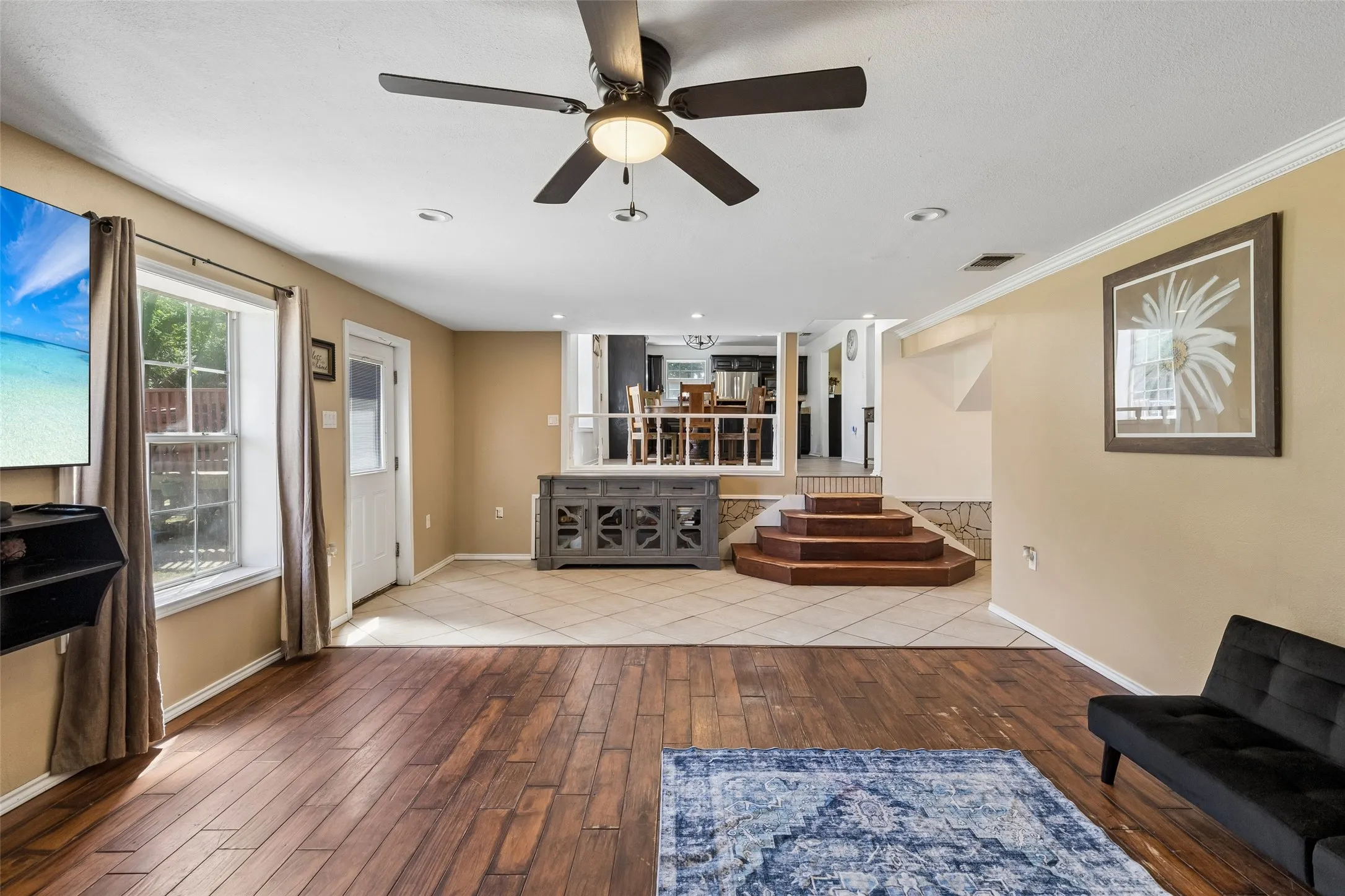 Farm For Sale in Van Zandt County , 2986 Vz County Road 3208, Wills Point, Texas 75169, 4 Bedroom, 2 Bathroom, Garage spaces, 3,329 Sqft, built in 1970, mls#21314009, Real Estate Agent in Wills Point, Homes For Sale in Van Zandt county, Homes For Sale in Wills Point, Realtor in Wills Point Texas, Real Estate Brokerage Independent Realty Texas, Luminita Cordes Realtor