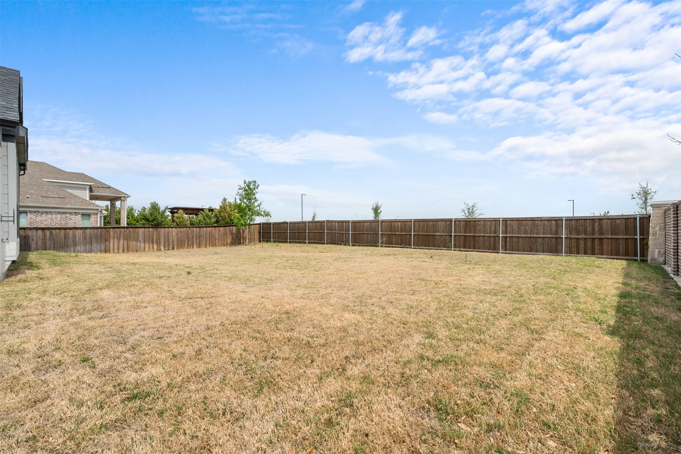 Single Family Residence For Rent in Collin County , 4428 Mill Pond Drive, Celina, Texas 75009, 4 Bedroom, 4 Bathroom, 3 Garage spaces, 2,883 Sqft, built in 2023, mls#21316335, Real Estate Agent in Celina, Homes For Rent in Collin county, Homes For Rent in Celina, Realtor in Celina Texas, Real Estate Brokerage Independent Realty Texas, Luminita Cordes Realtor