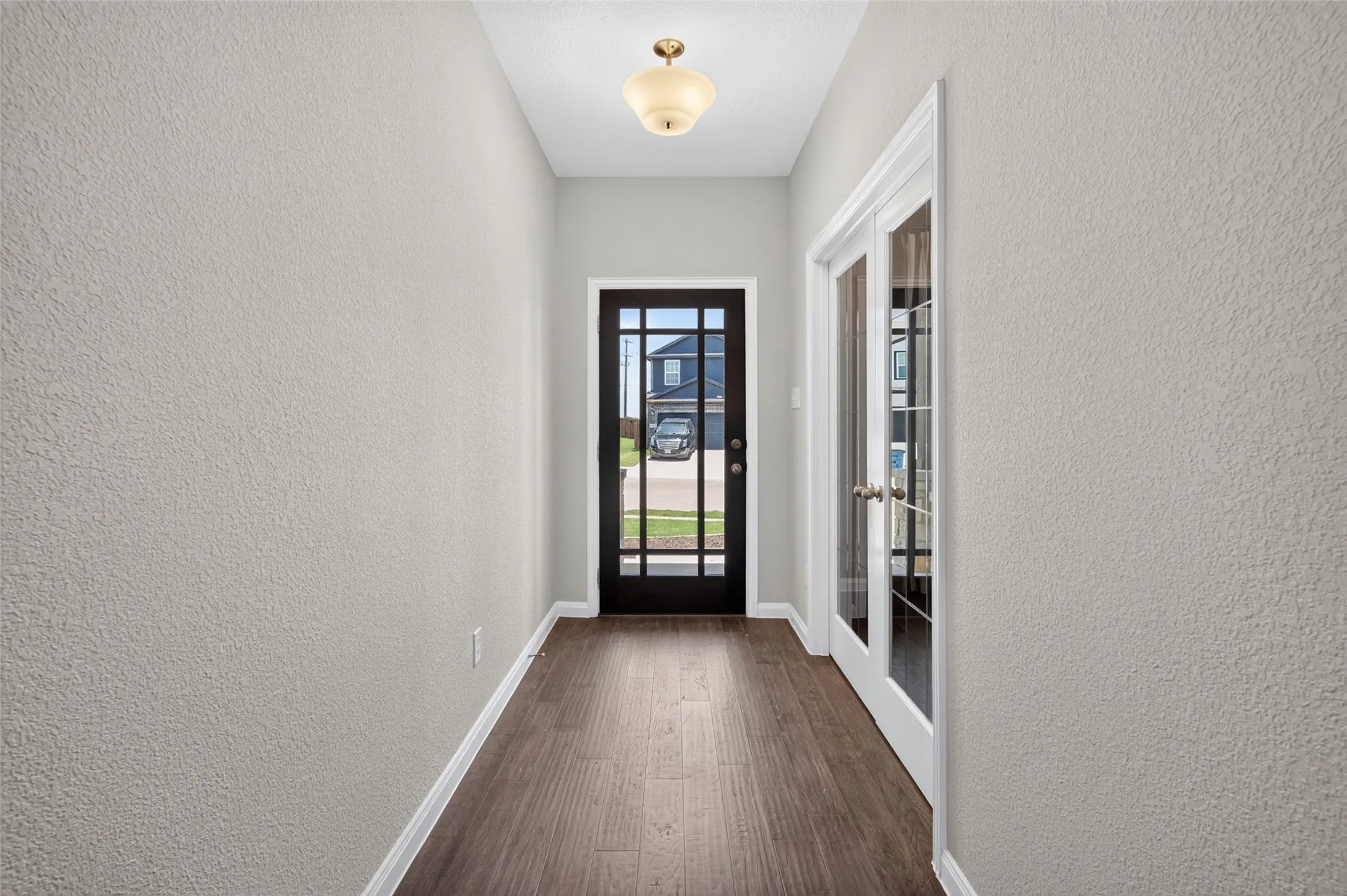Single Family Residence For Sale in Kaufman County , 2020 Bronte Drive, Forney, Texas 75126, 4 Bedroom, 3 Bathroom, 2 Garage spaces, 2,440 Sqft, built in 2019, mls#21317824, Real Estate Agent in Forney, Homes For Sale in Kaufman county, Homes For Sale in Forney, Realtor in Forney Texas, Real Estate Brokerage Independent Realty Texas, Luminita Cordes Realtor