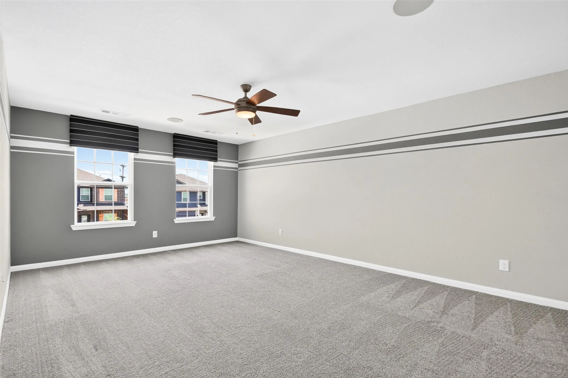 Single Family Residence For Sale in Kaufman County , 2020 Bronte Drive, Forney, Texas 75126, 4 Bedroom, 3 Bathroom, 2 Garage spaces, 2,440 Sqft, built in 2019, mls#21317824, Real Estate Agent in Forney, Homes For Sale in Kaufman county, Homes For Sale in Forney, Realtor in Forney Texas, Real Estate Brokerage Independent Realty Texas, Luminita Cordes Realtor