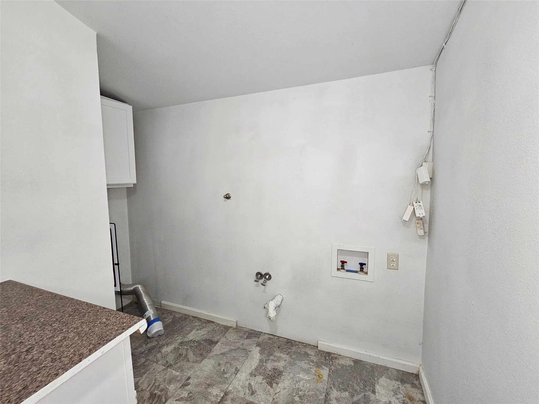 Single Family Residence For Sale in Clay County , 101 S Walnut Avenue, Petrolia, Texas 76377, 3 Bedroom, 2 Bathroom, Garage spaces, 1,264 Sqft, built in 1920, mls#21320090, Real Estate Agent in Petrolia, Homes For Sale in Clay county, Homes For Sale in Petrolia, Realtor in Petrolia Texas, Real Estate Brokerage Independent Realty Texas, Luminita Cordes Realtor