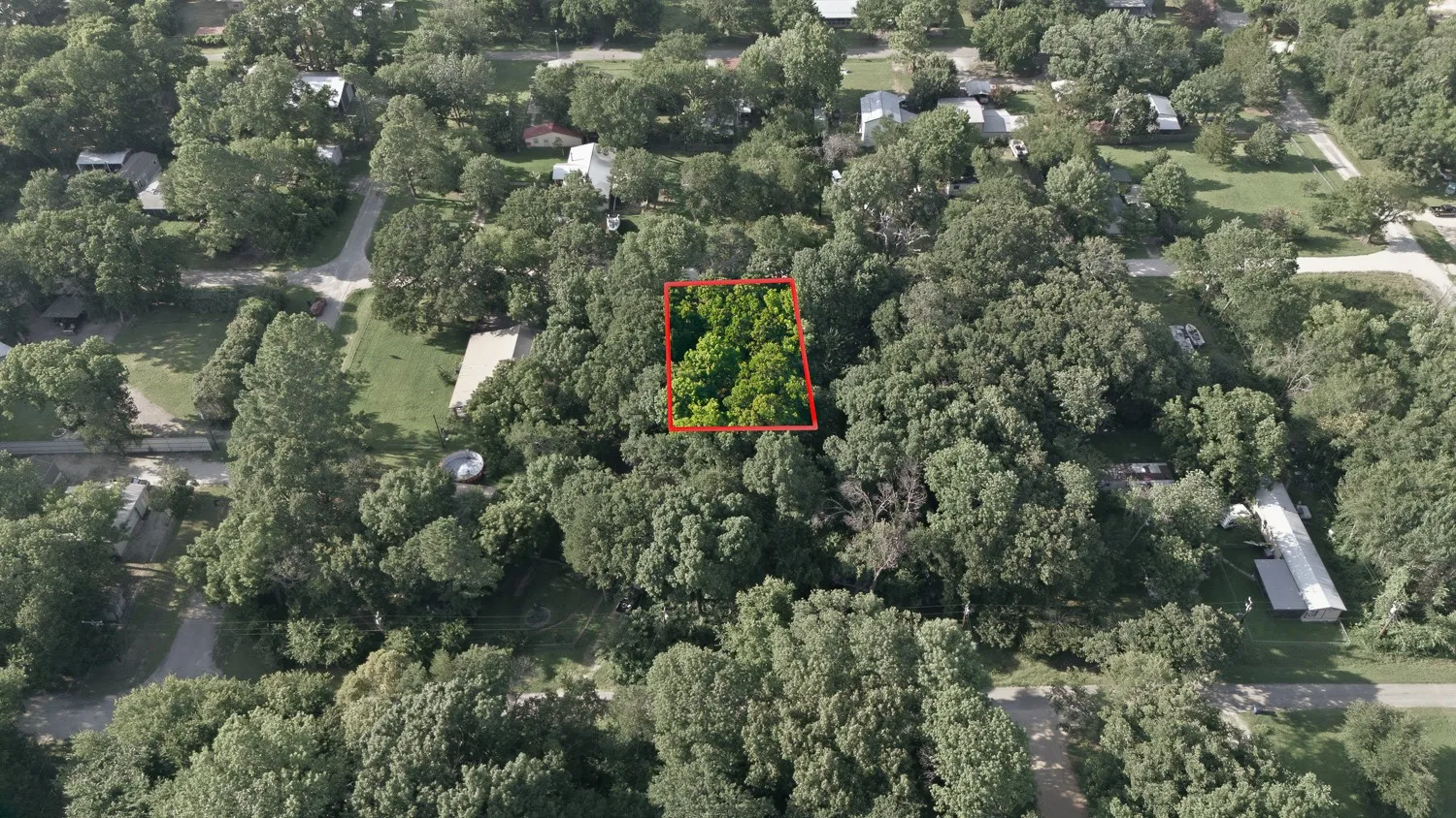 Unimproved Land For Sale in Grayson County , TBD Mapuana Lane, Sadler, Texas 76264, 0, 0, Garage spaces, 0 Sqft, built in 0, Price $16,500, mls#21318118, Real Estate Agent in Sadler, Homes For Sale in Grayson county, Homes For Sale in Sadler, Realtor in Sadler Texas, Real Estate Brokerage Independent Realty Texas, Luminita Cordes Realtor