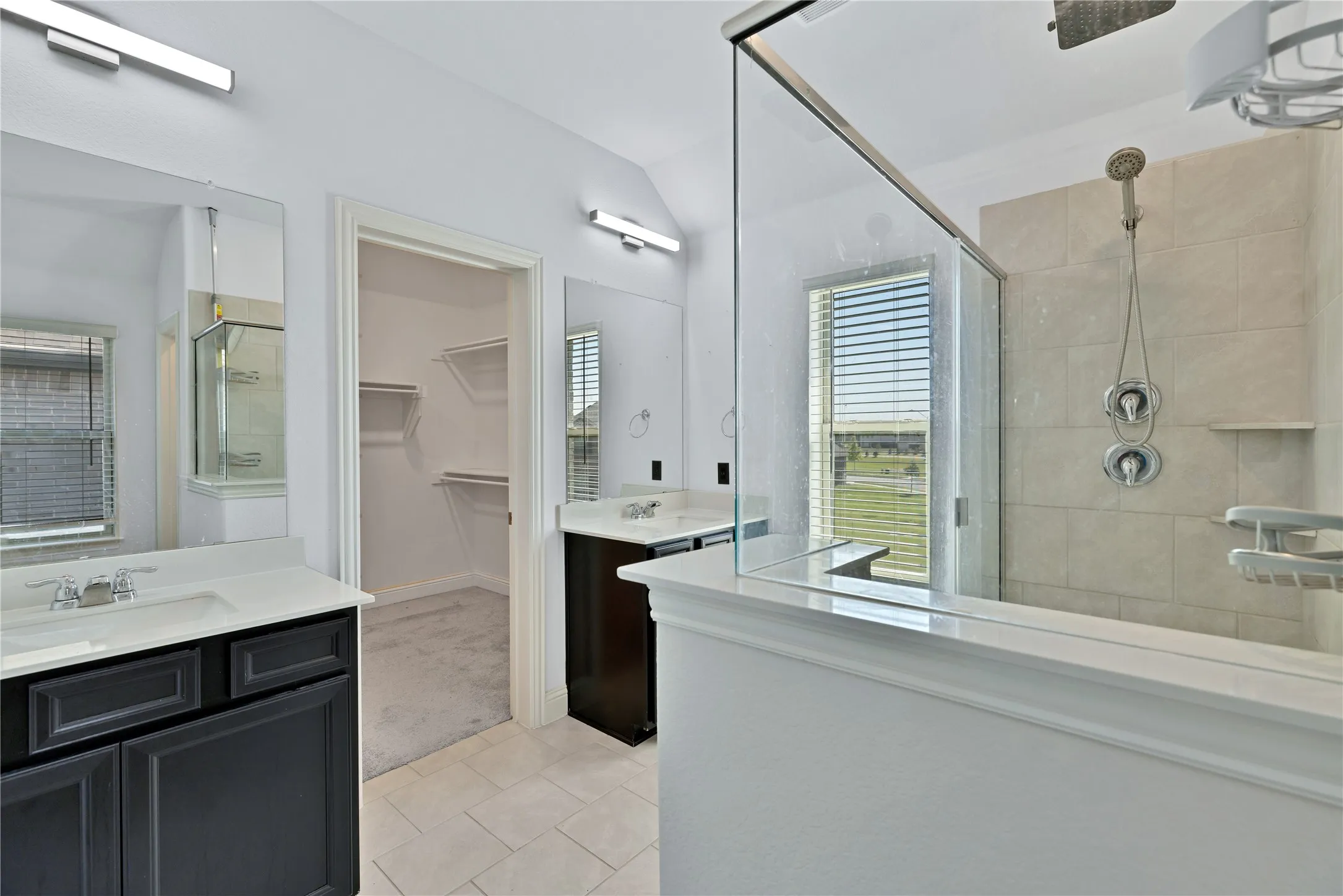 Single Family Residence For Sale in Denton County , 16916 Sophora Avenue, Justin, Texas 76247, 3 Bedroom, 3 Bathroom, 2 Garage spaces, 2,883 Sqft, built in 2023, mls#21320107, Real Estate Agent in Justin, Homes For Sale in Denton county, Homes For Sale in Justin, Realtor in Justin Texas, Real Estate Brokerage Independent Realty Texas, Luminita Cordes Realtor